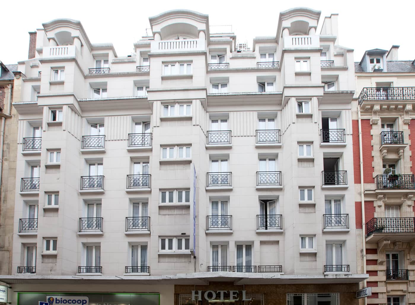 Hôtel Ambassadeur