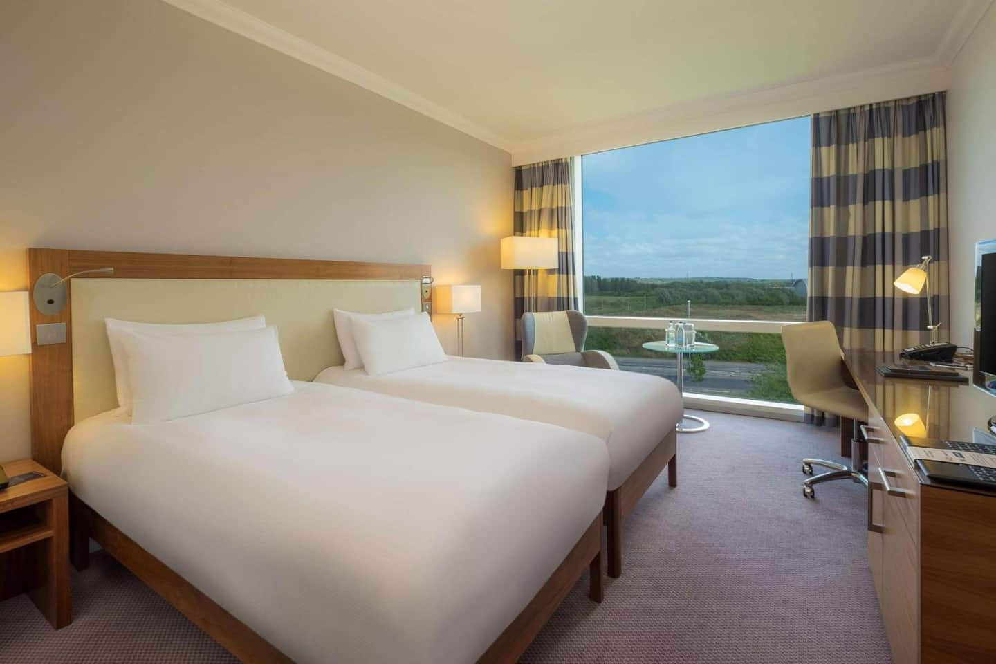 Hilton Reading