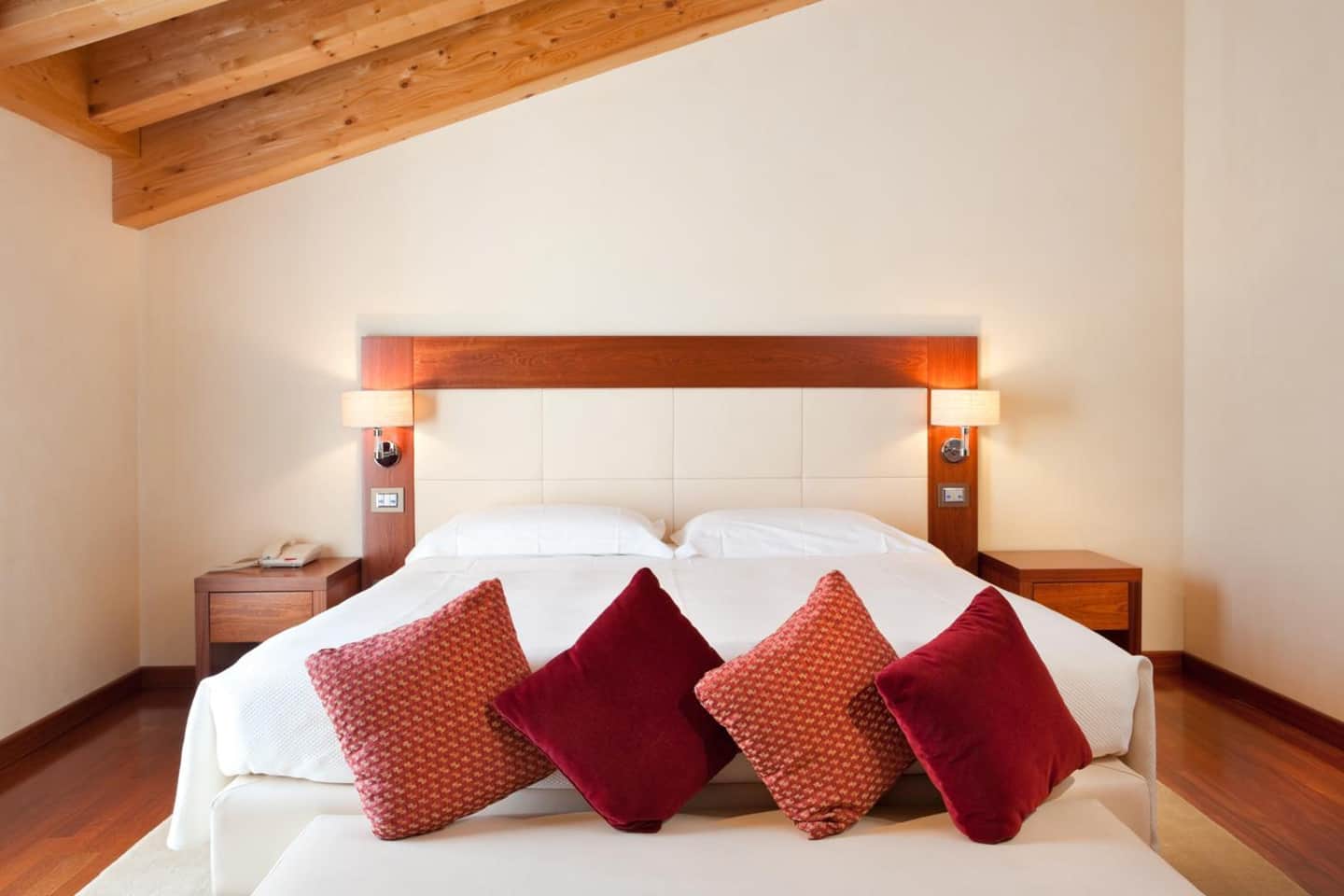 Al Tezzon Hotel