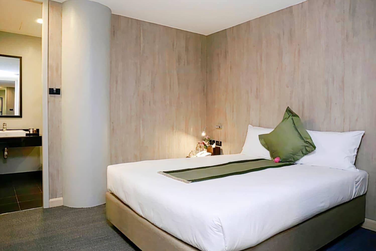 Sleep Box by Miracle