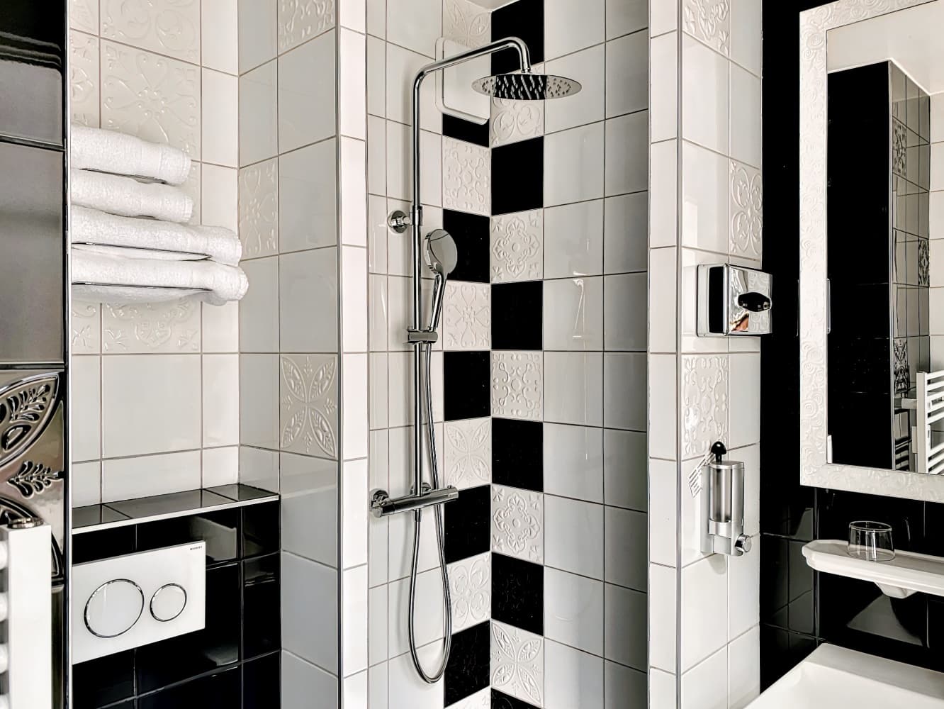 Le Cercle Tour Eiffel