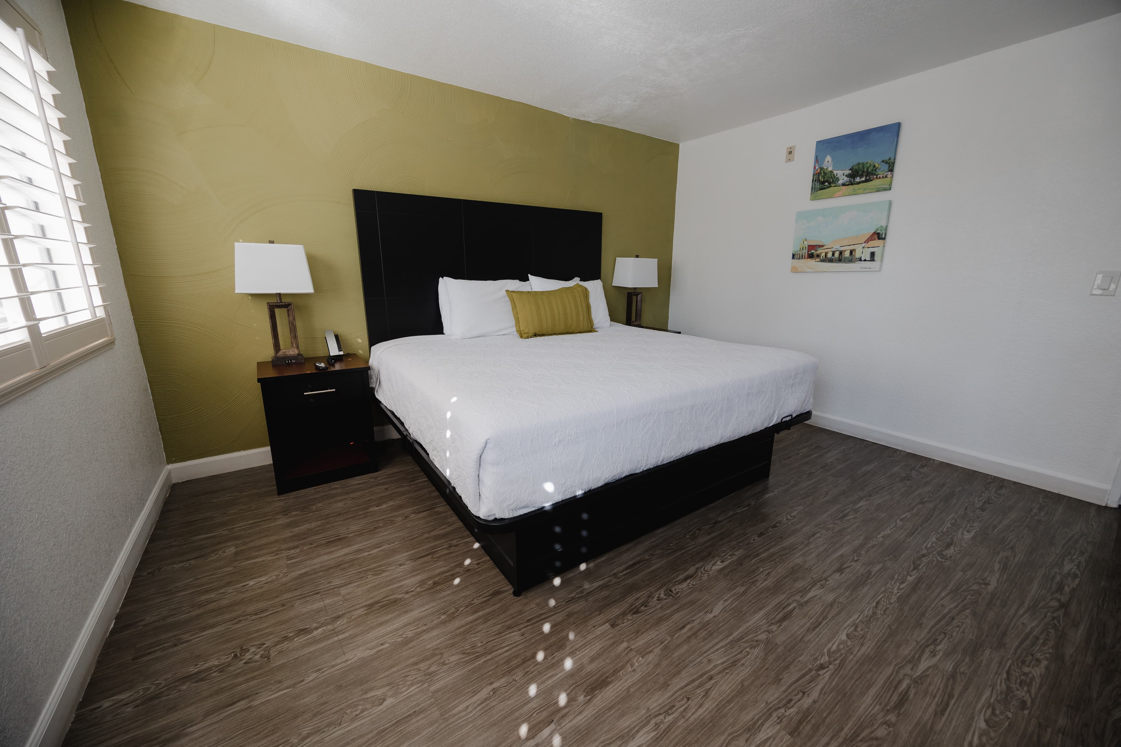 Old Town Western Inn