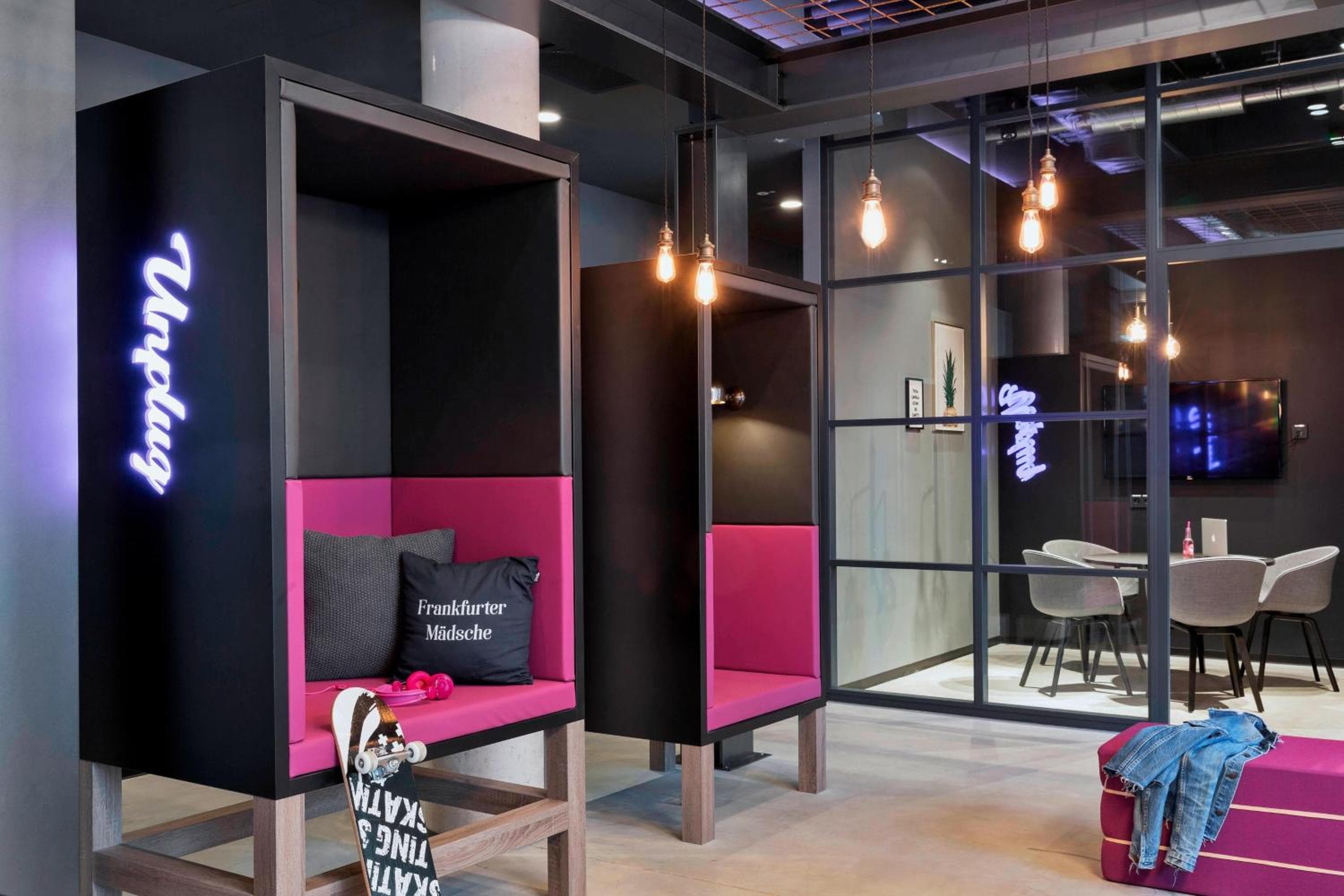 Moxy Frankfurt East