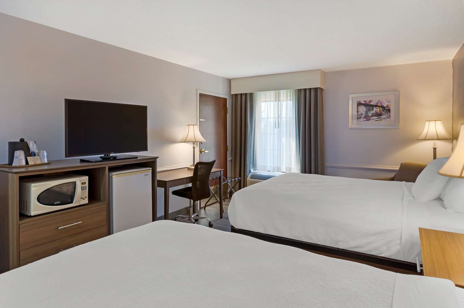 Best Western Plus South Hill Inn