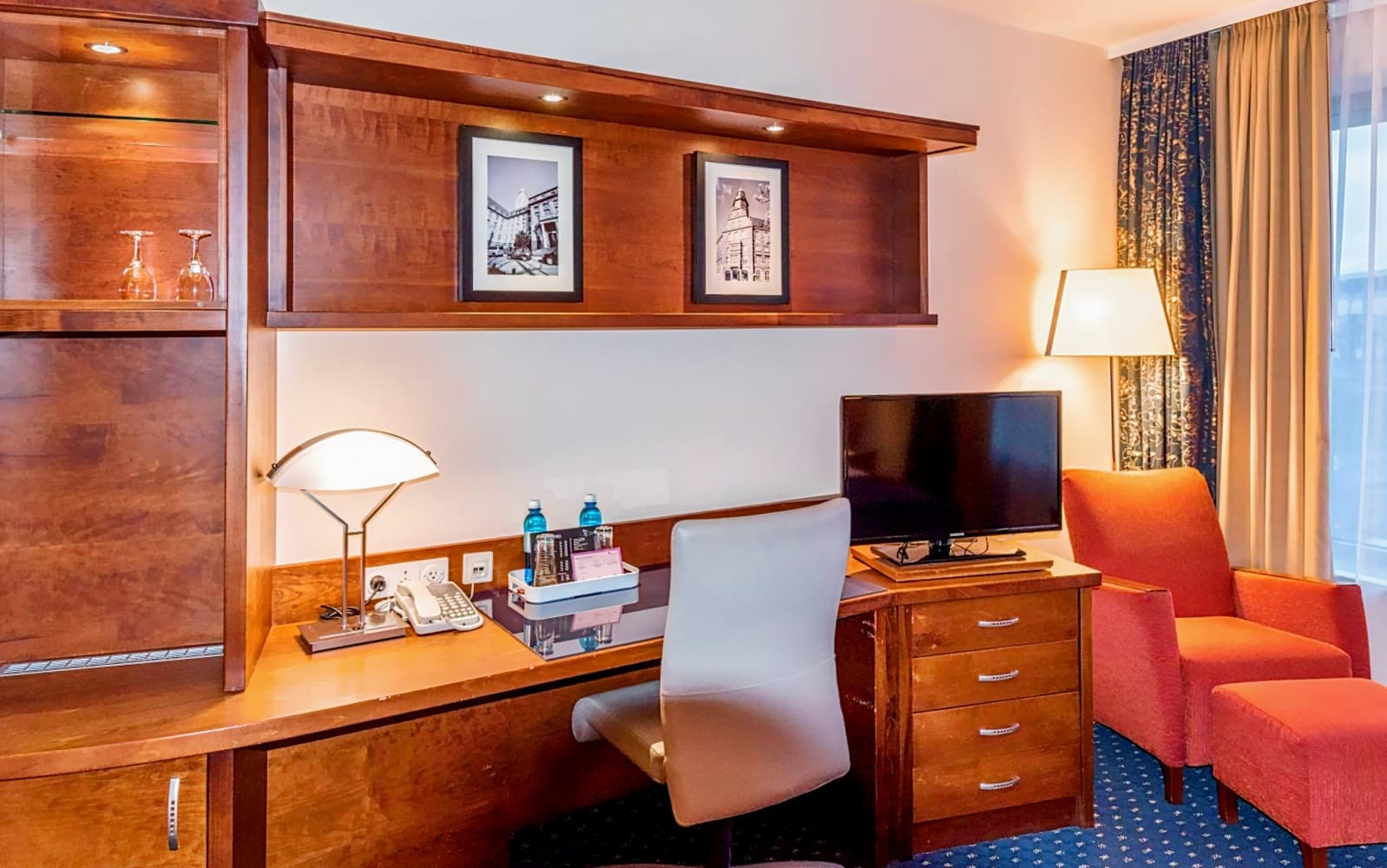 stays by friends Gelsenkirchen