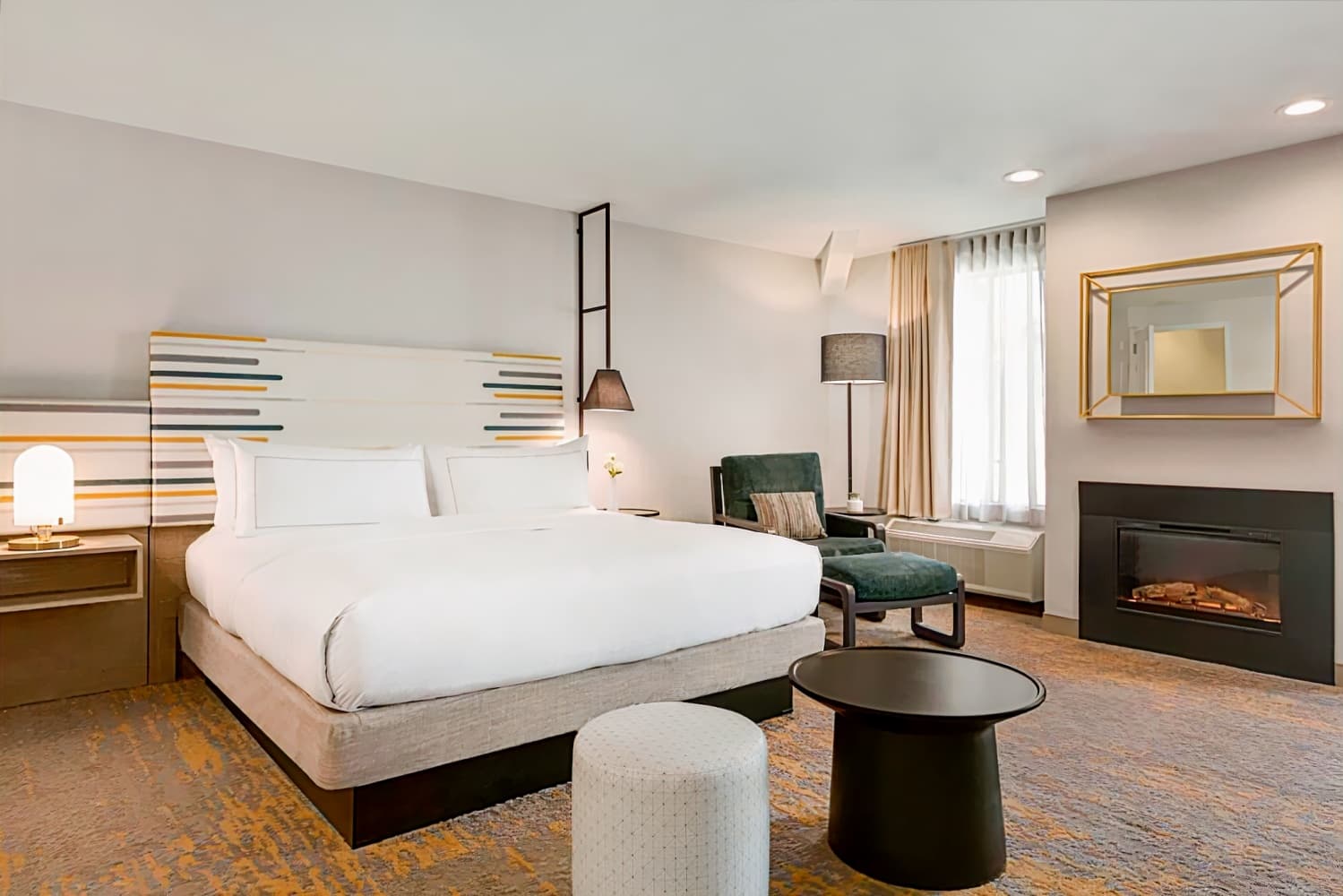 DoubleTree by Hilton Hotel Campbell - Pruneyard Plaza