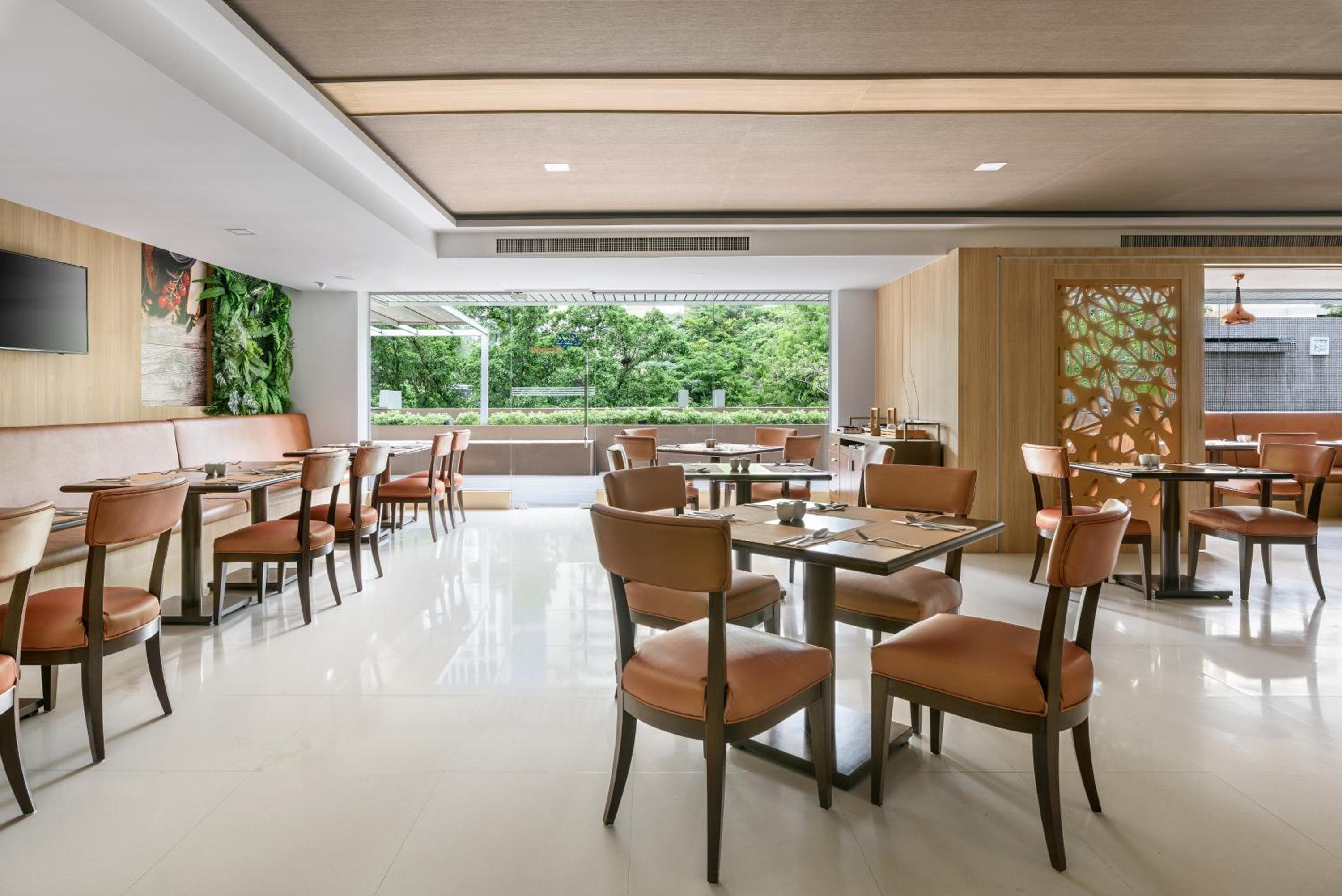 Adelphi Grande Sukhumvit