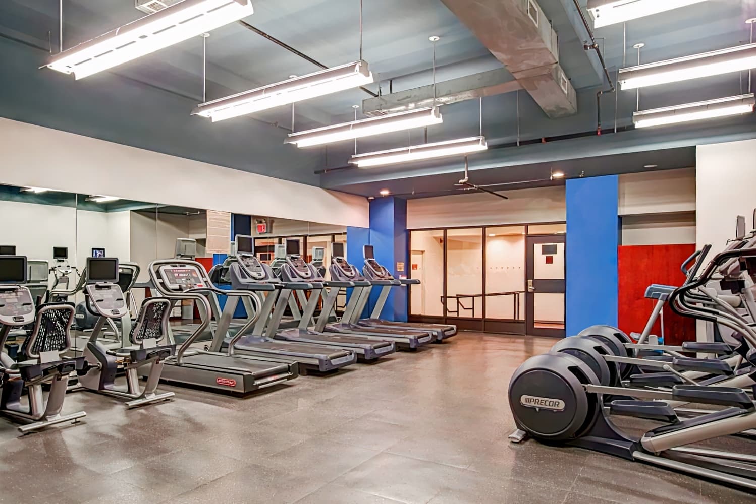 NEW YORKER BY LOTTE HOTELS