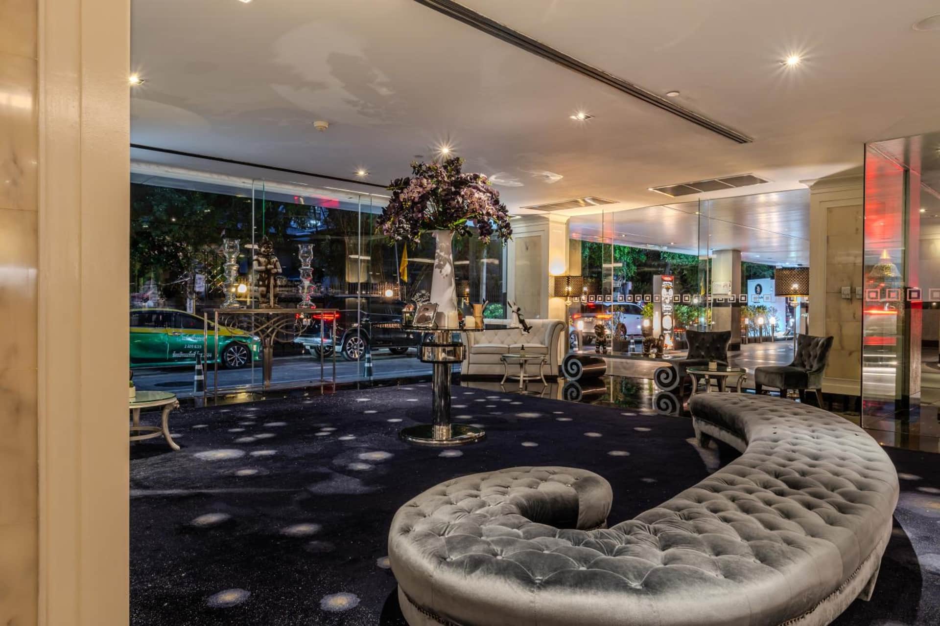 Night Hotel Bangkok - Sukhumvit 15
