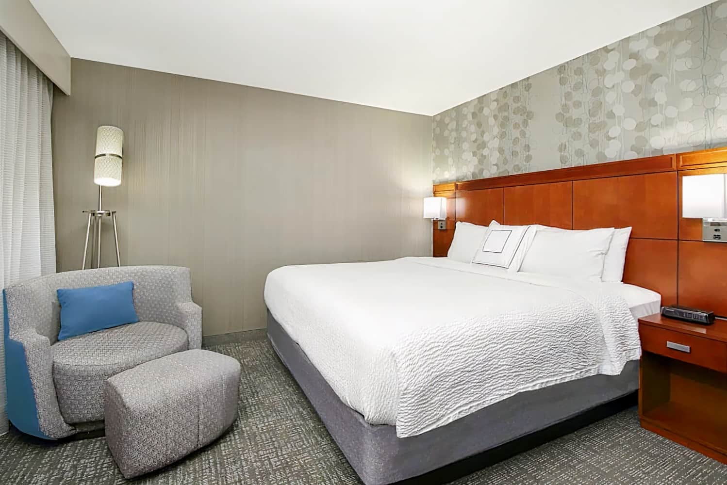 Courtyard by Marriott Oakland Downtown