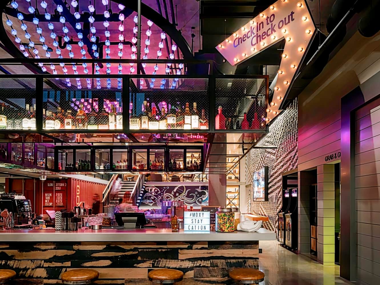 Moxy San Diego Downtown/Gaslamp Quarter