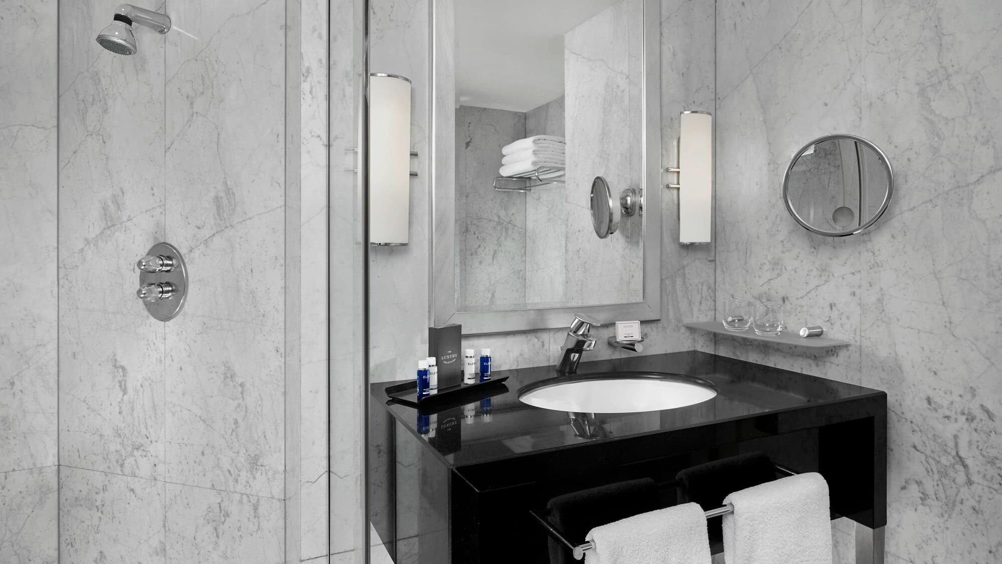 The Park Tower Knightsbridge, a Luxury Collection Hotel, London