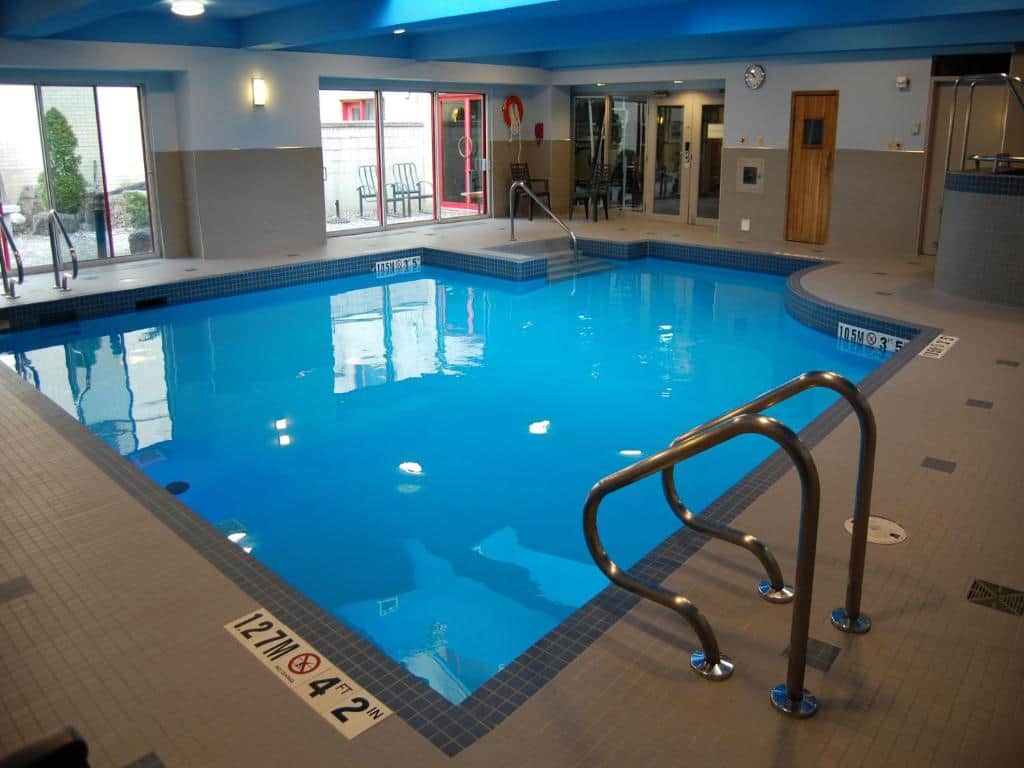 Holiday Inn Montreal Centre-Ville Downtown