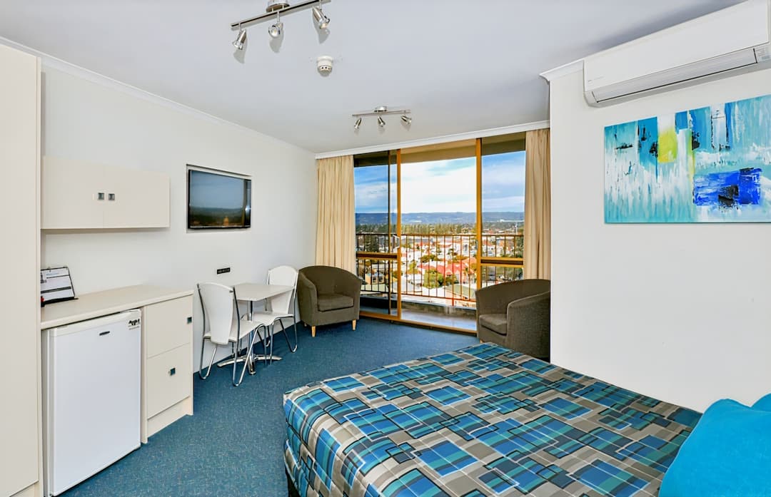 Atlantic Tower Motor Inn