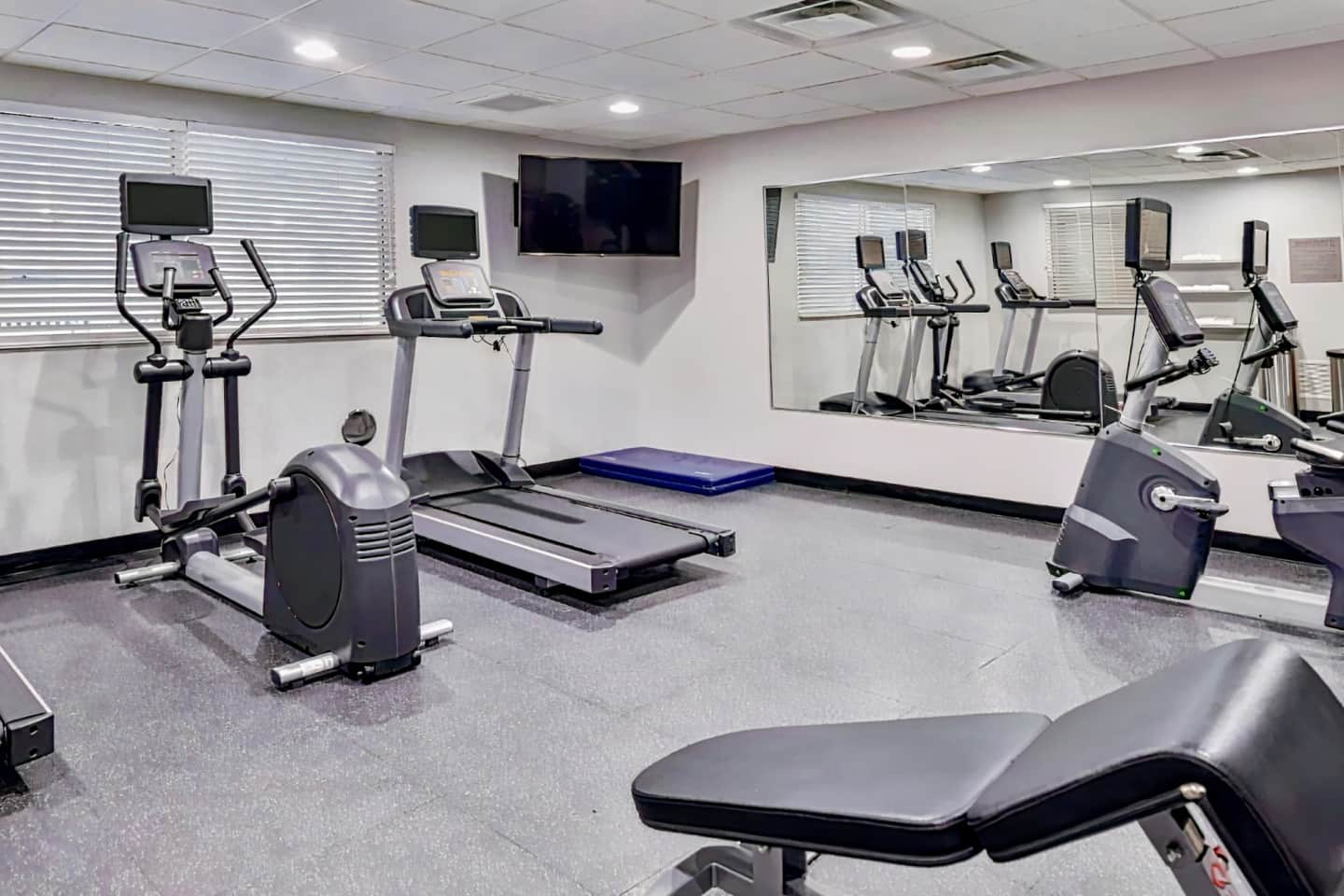 Country Inn & Suites By Radisson Tinley Park