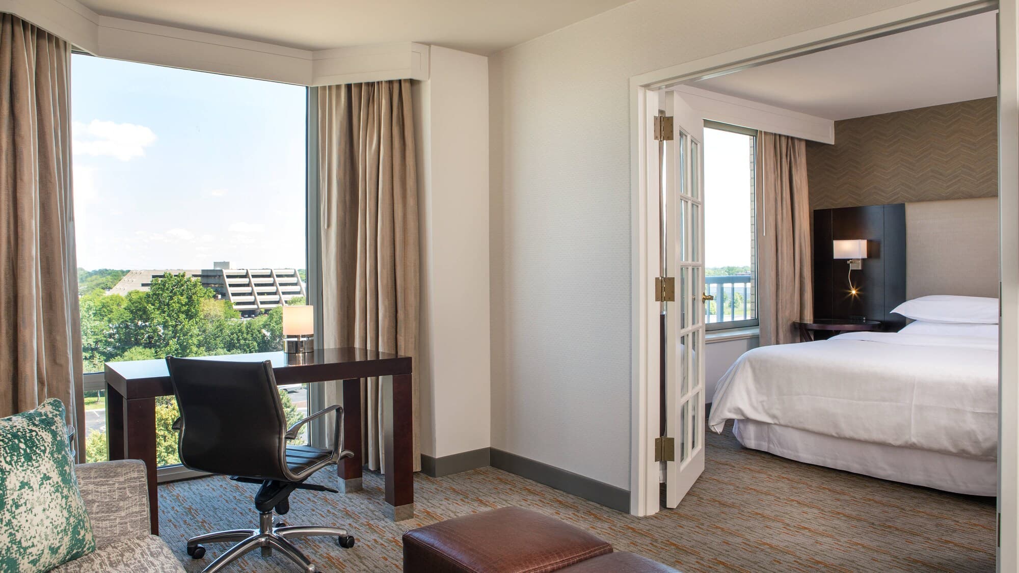 Sheraton Suites Chicago Elk Grove