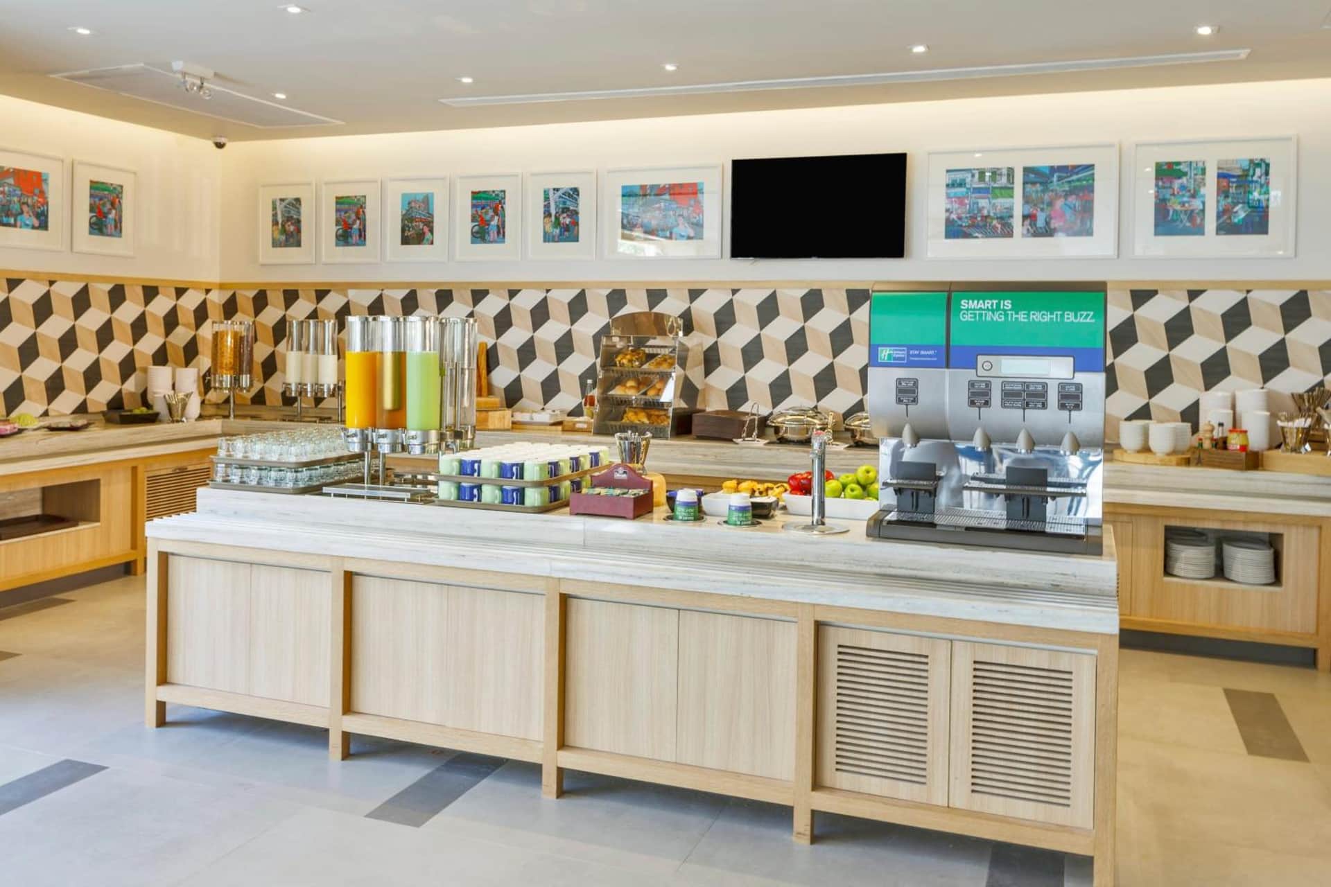 Holiday Inn Express Bangkok Sathorn