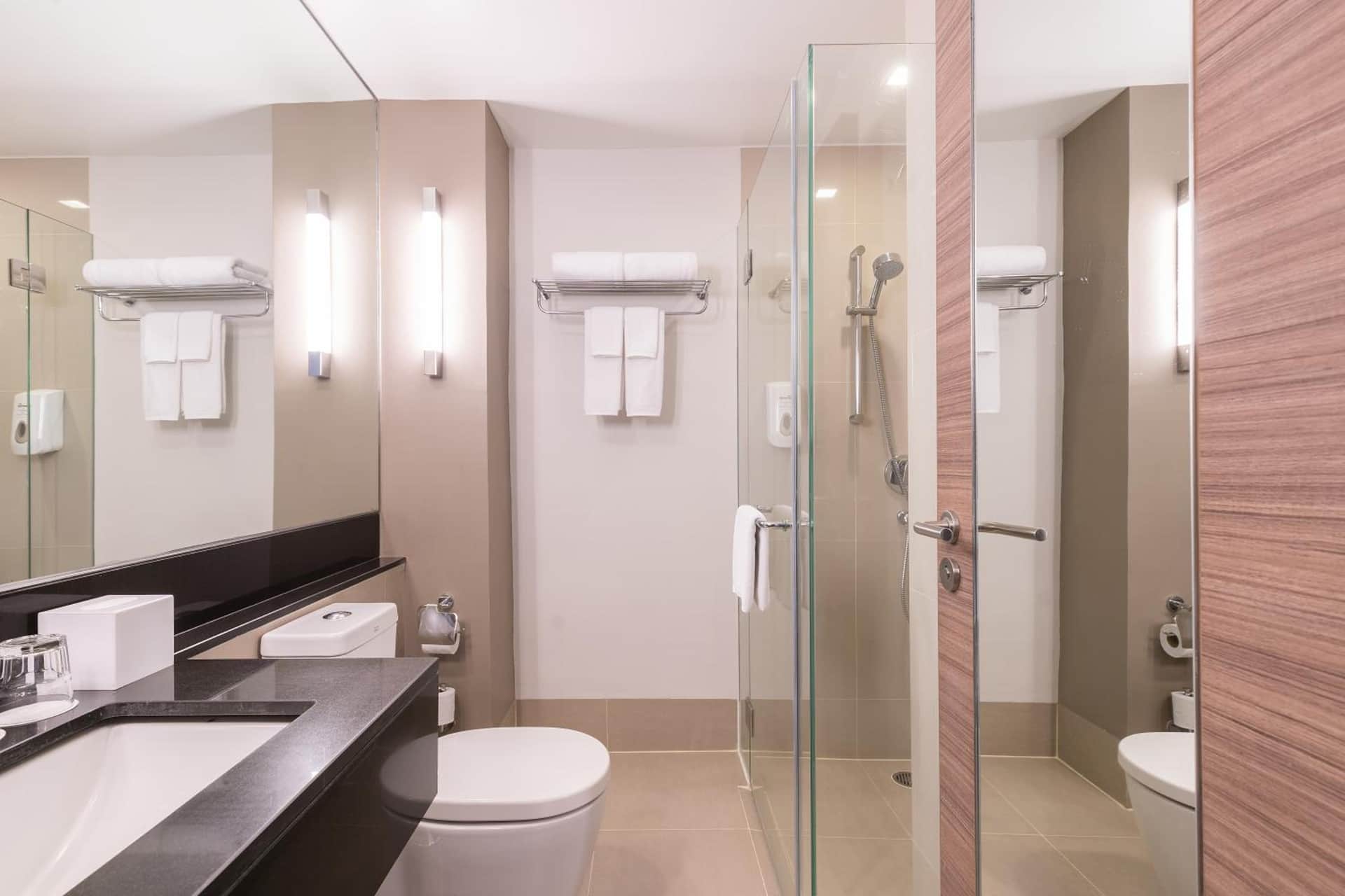 Holiday Inn Express Bangkok Sathorn