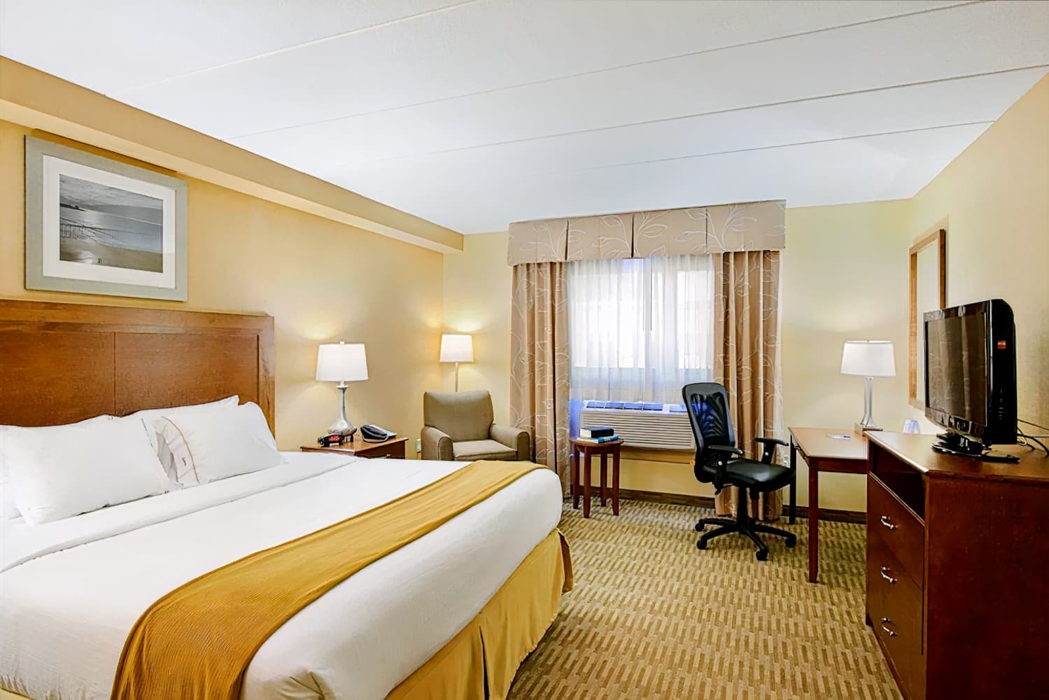 Holiday Inn Express Philadelphia Airport