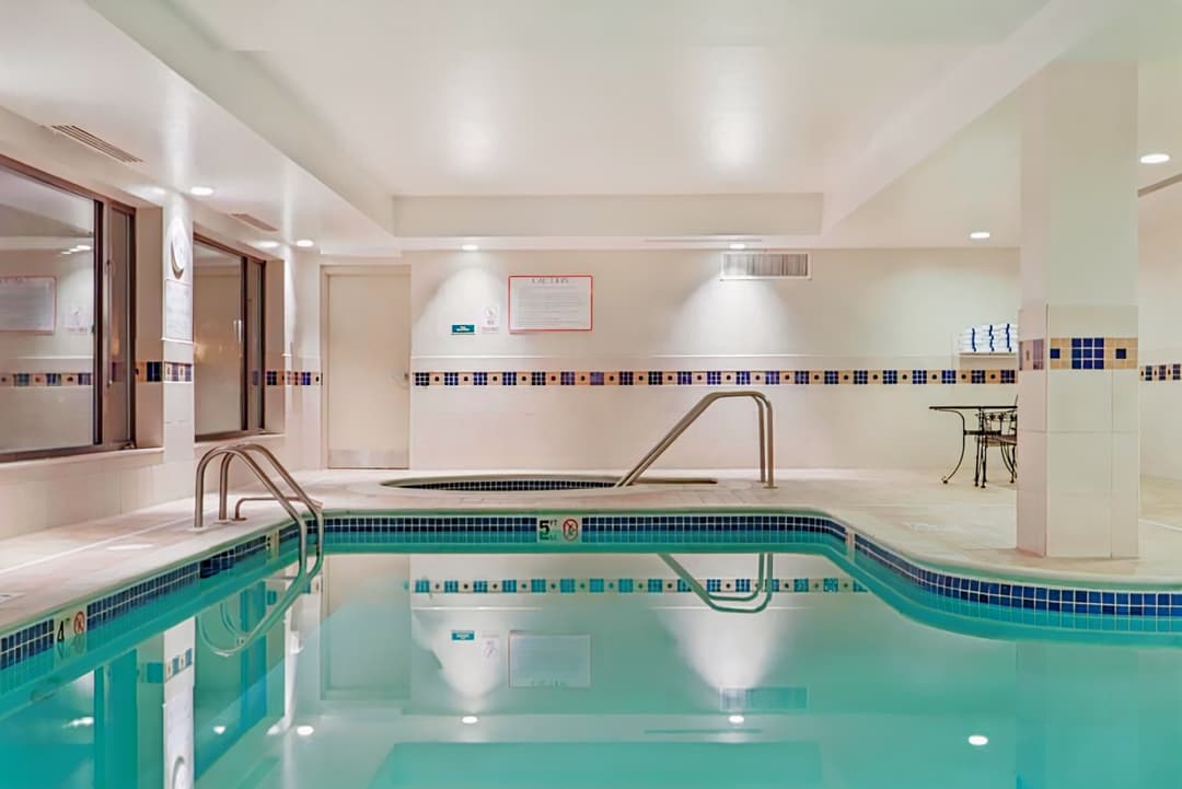 Holiday Inn Manchester Airport, an IHG Hotel