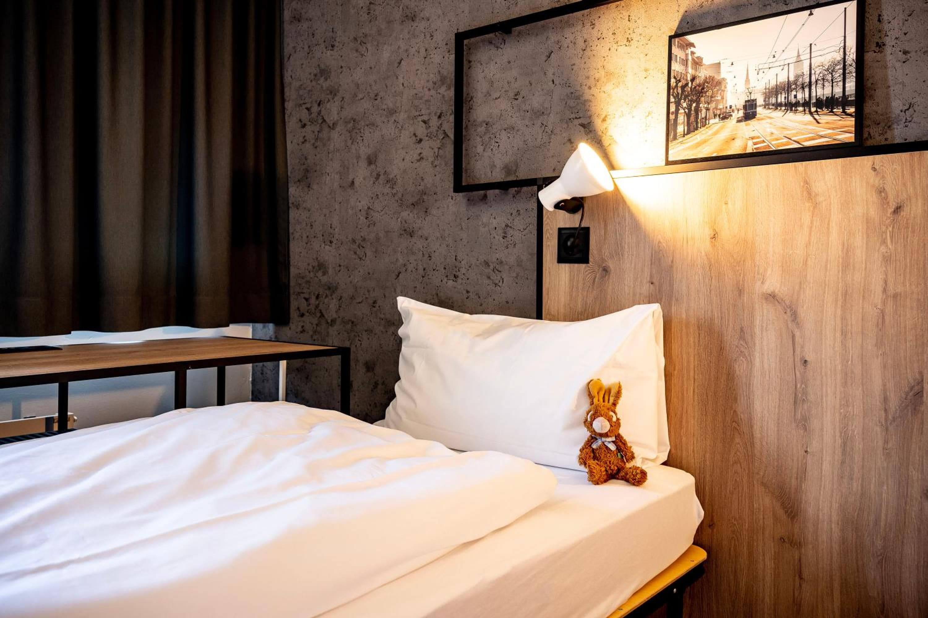 ibis Zurich Adliswil