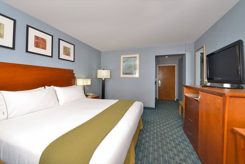 Holiday Inn Express LaGuardia "(doublon)"