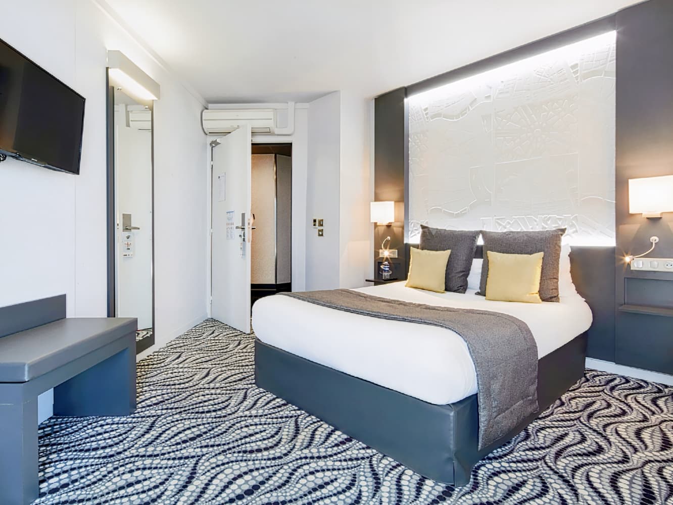 Kyriad Paris Ouest - Bezons La Défense