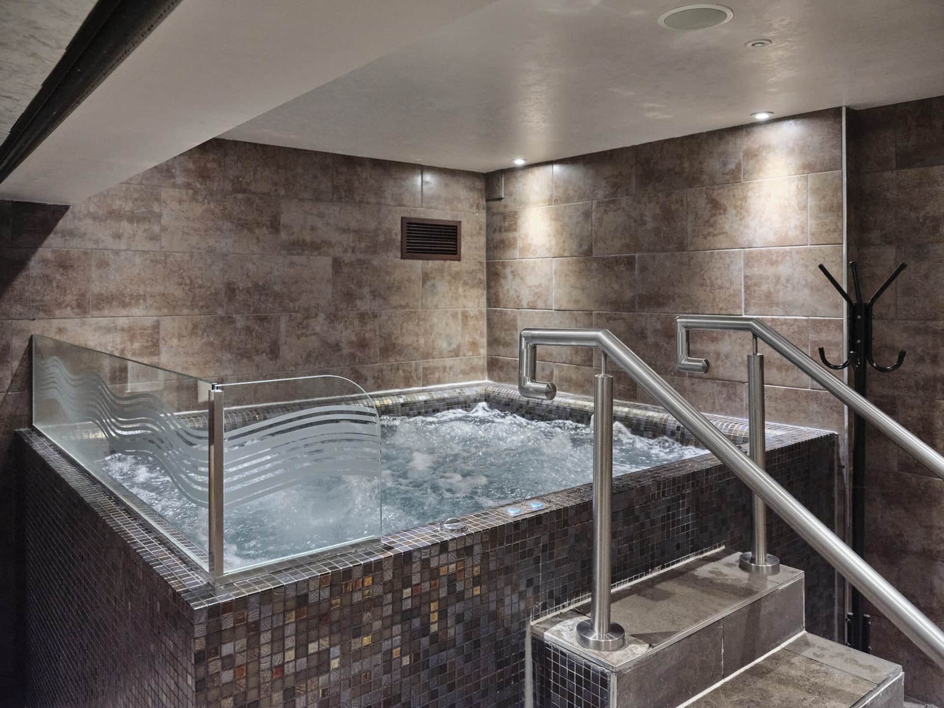 Best Western Premier Dover Marina Hotel & Spa