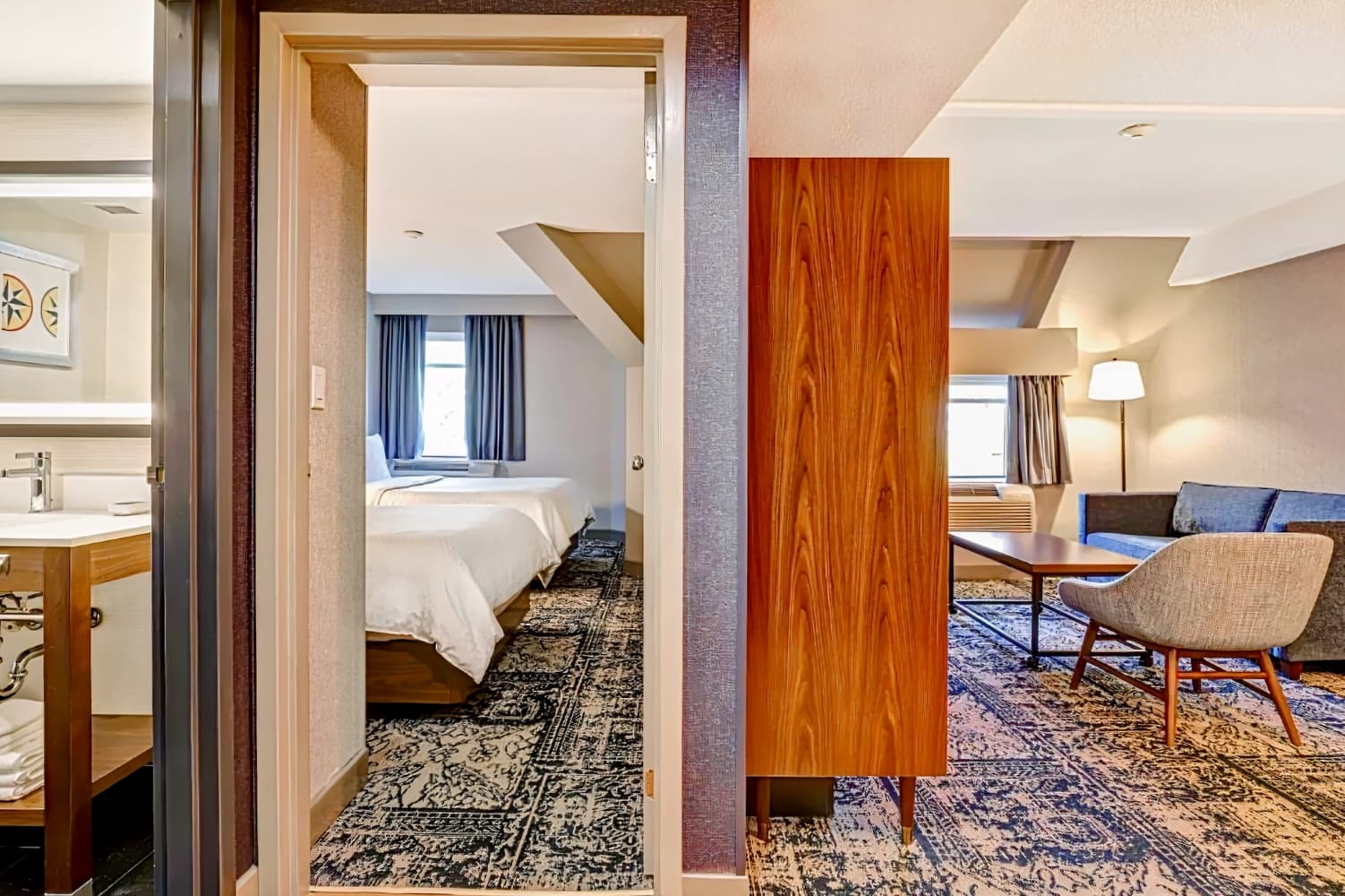 Four Points by Sheraton St. Catharines Niagara Suites