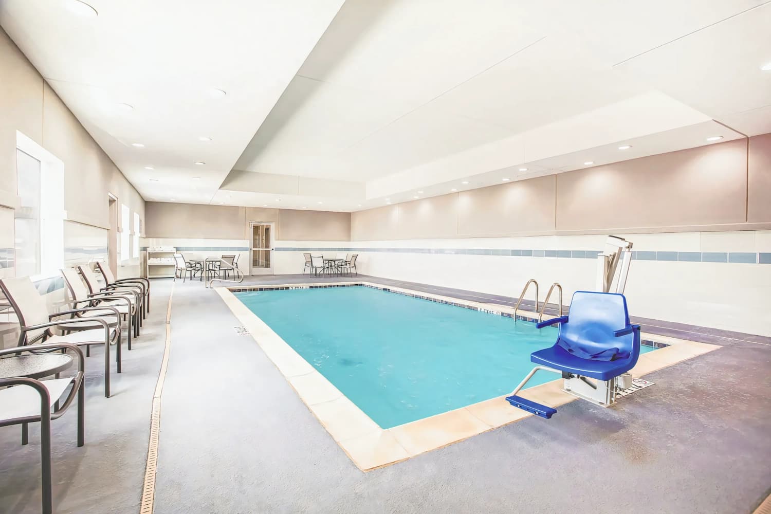 La Quinta Inn and Suites Dallas Plano - The Colony