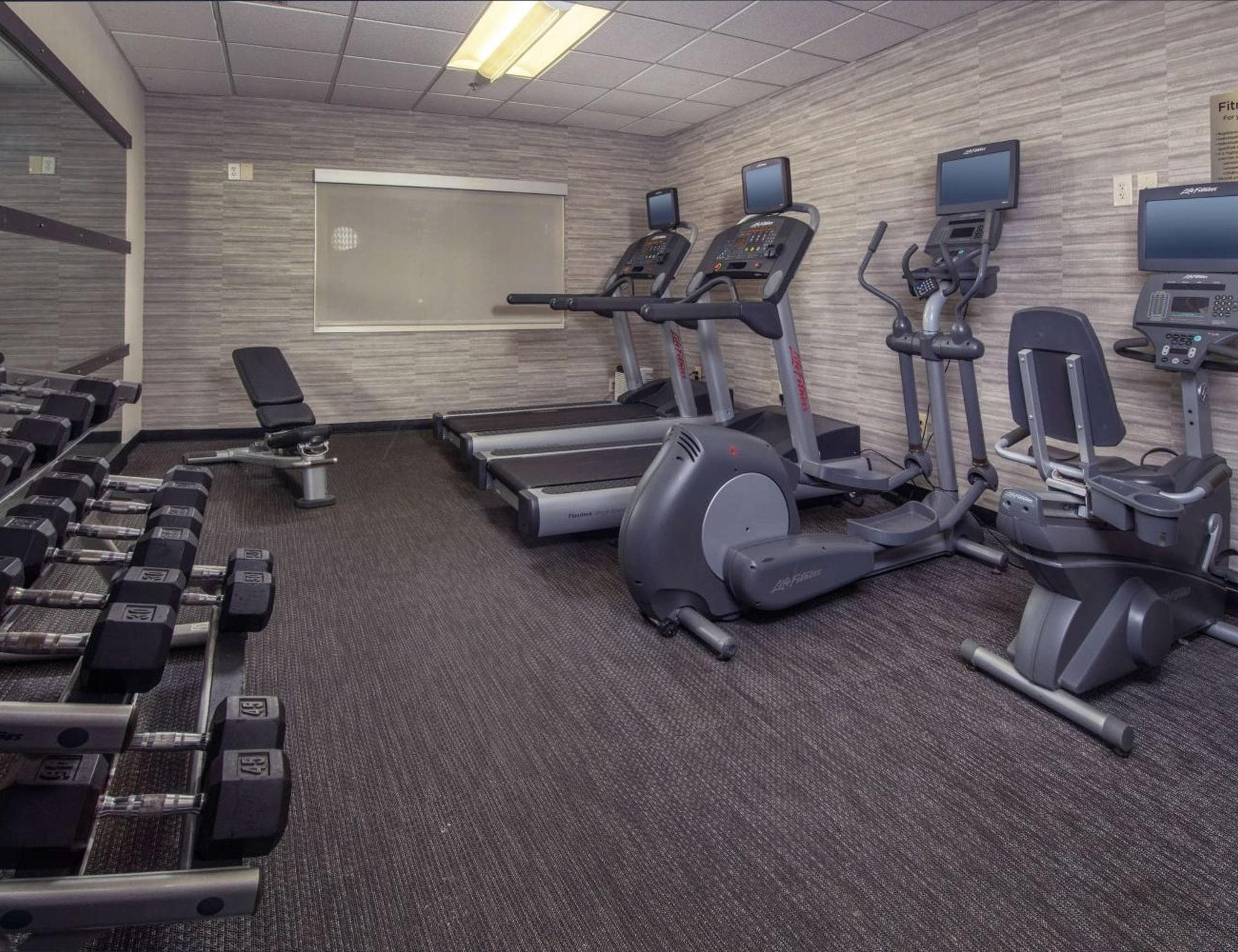 Sonesta Select Newark Christiana Mall