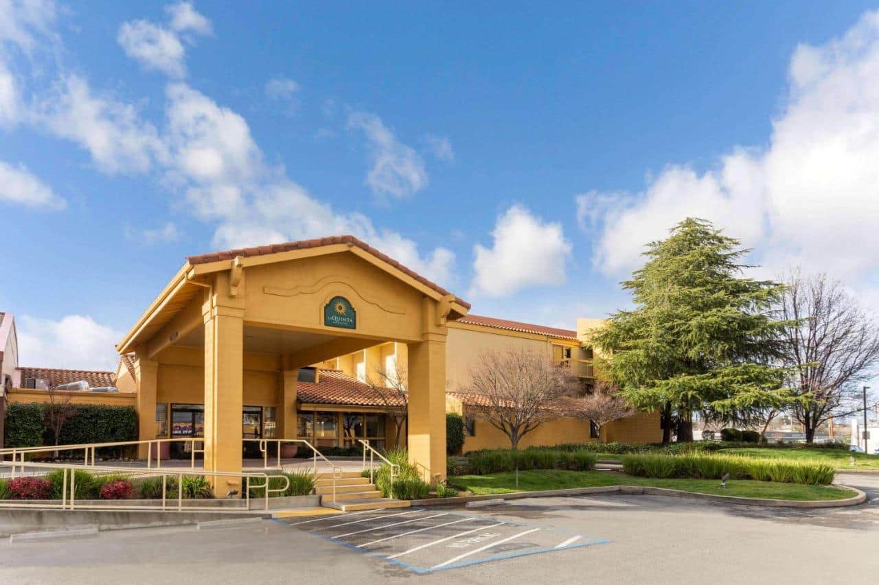 La Quinta Inn & Suites by Wyndham Redding