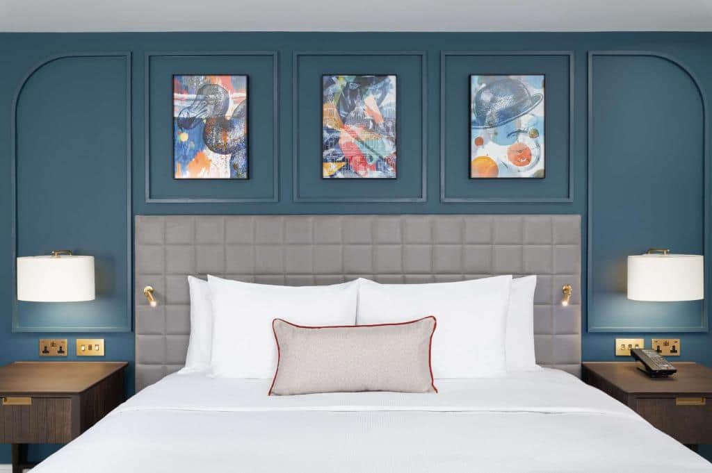 Lost Property St Paul’s London – Curio Collection by Hilton