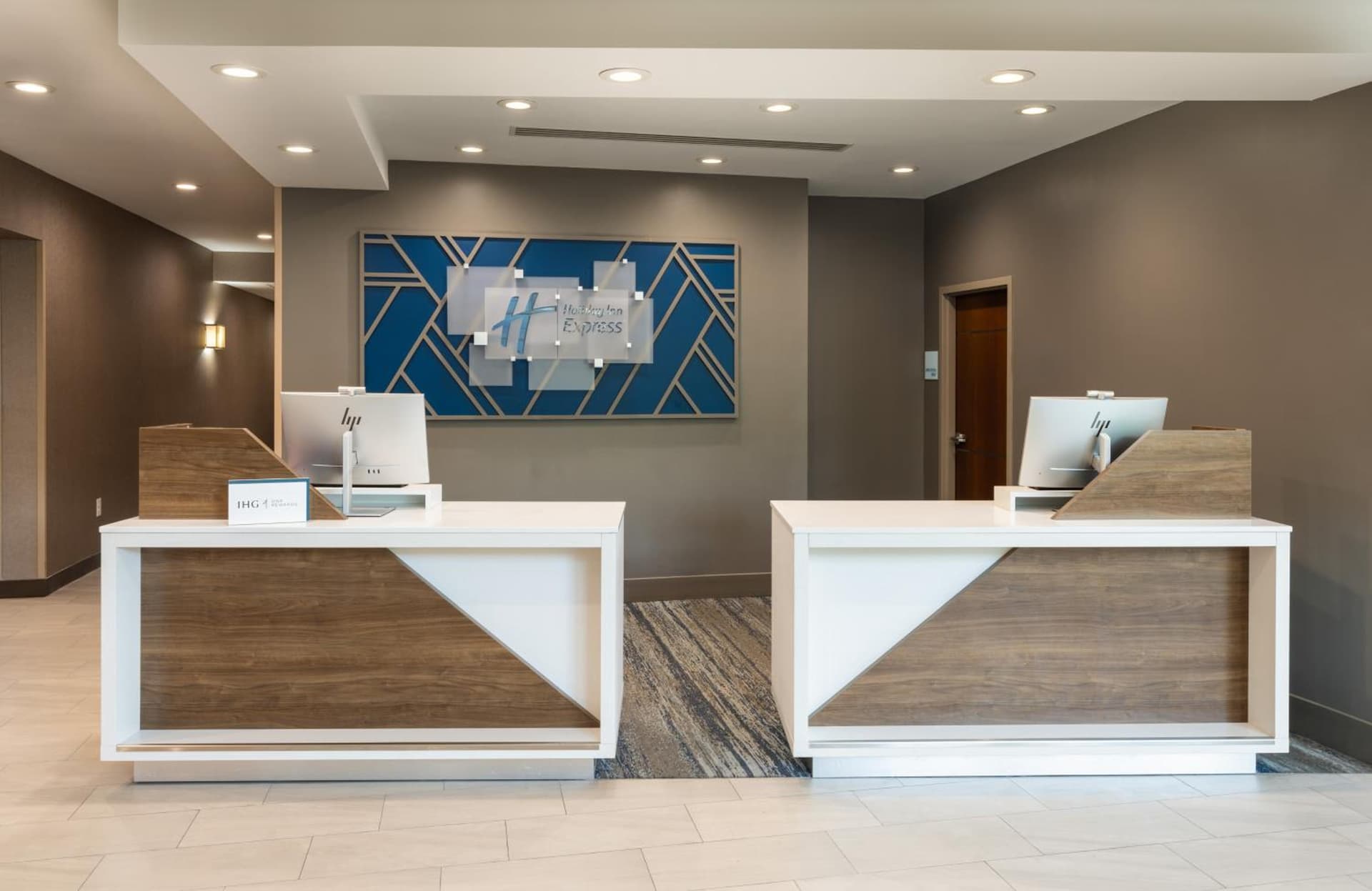 Holiday Inn Express Miami Airport Blue Lagoon Area by IHG