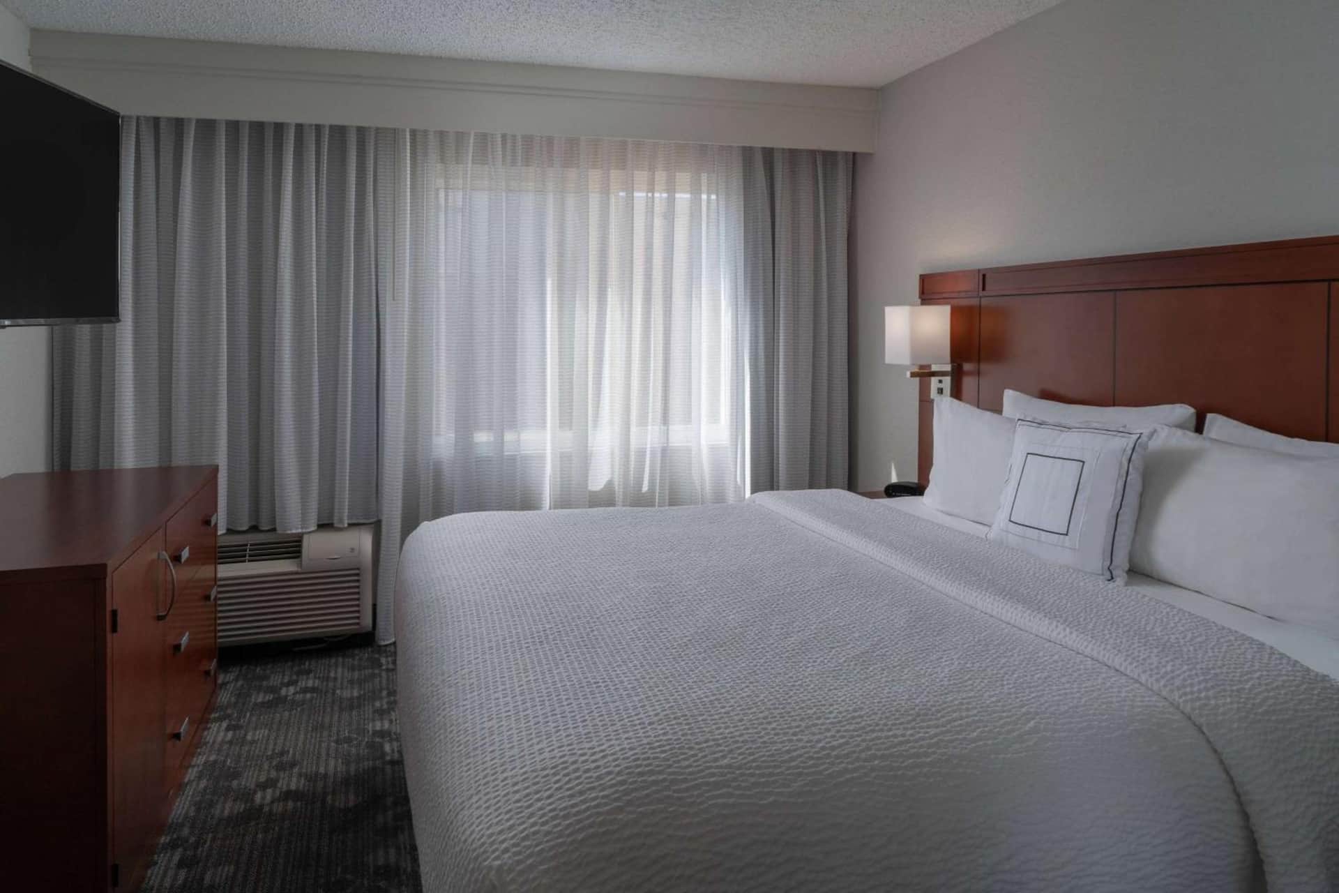 Sonesta Select Chattanooga Hamilton Place
