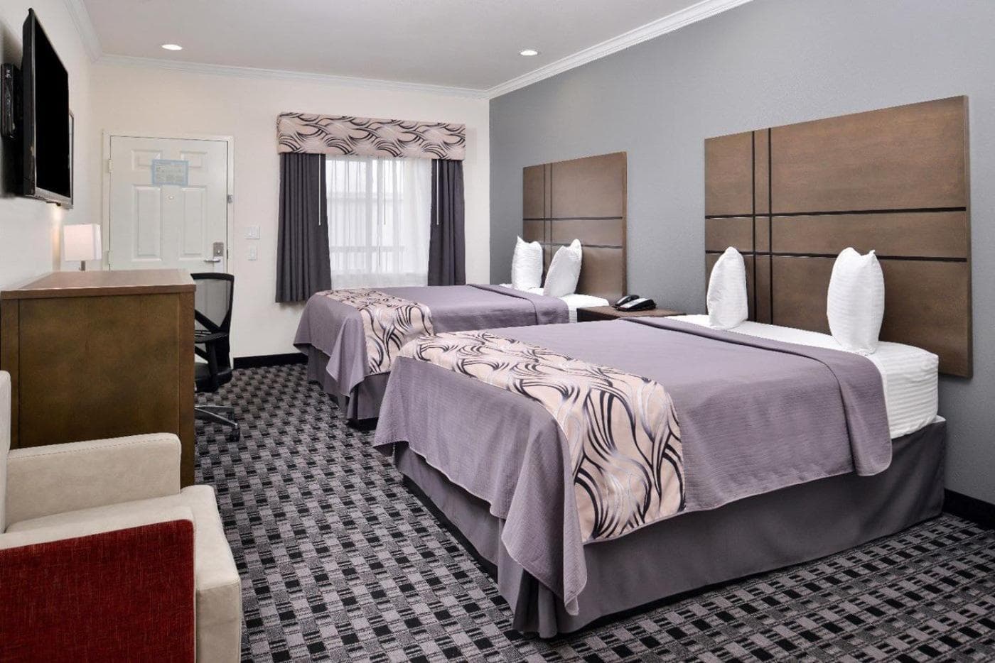 Crystal Inn & Suites IAH Humble