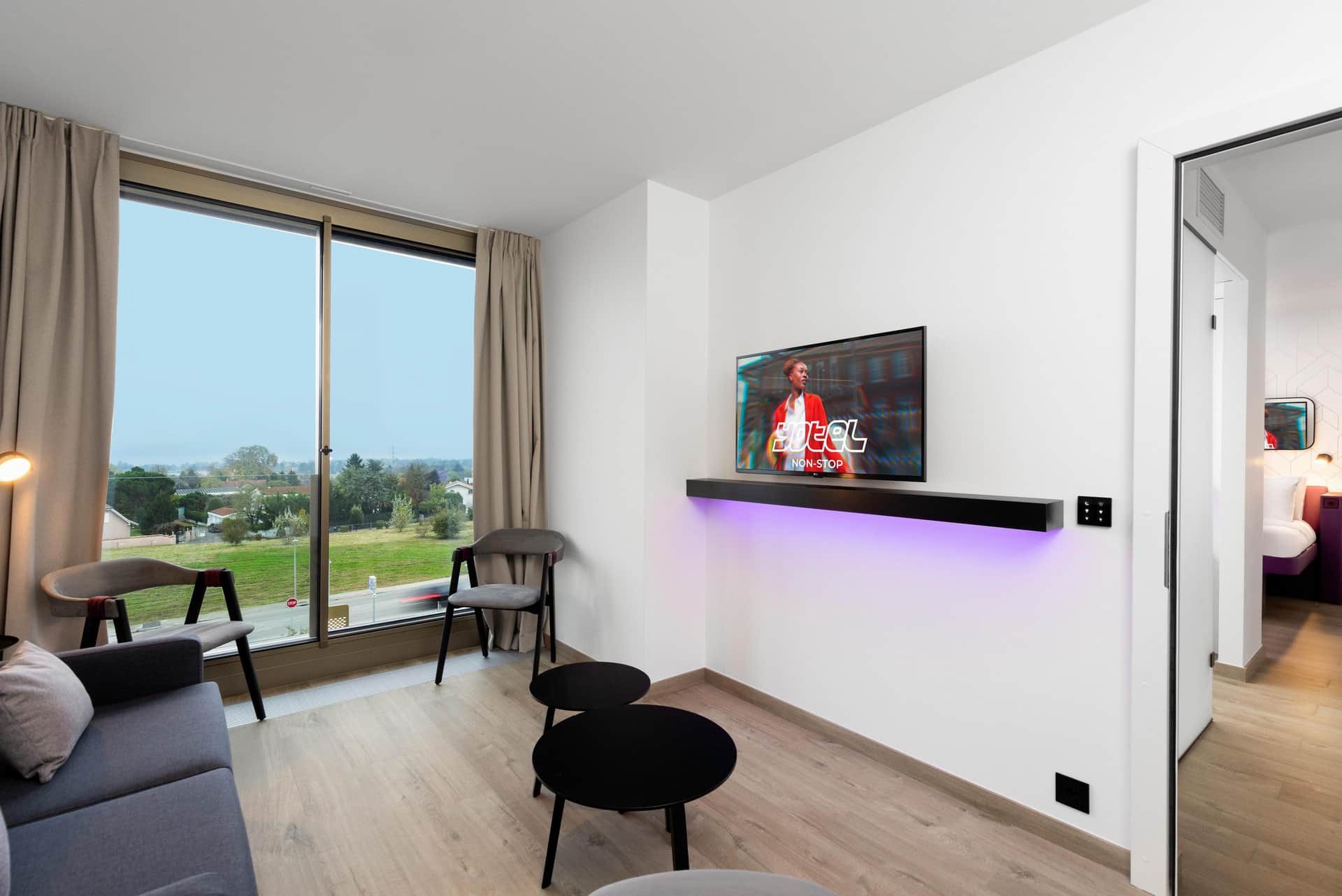 Yotel Lake Geneva