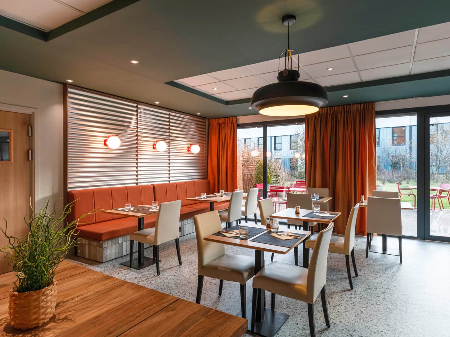 ibis Lyon Est Meyzieu