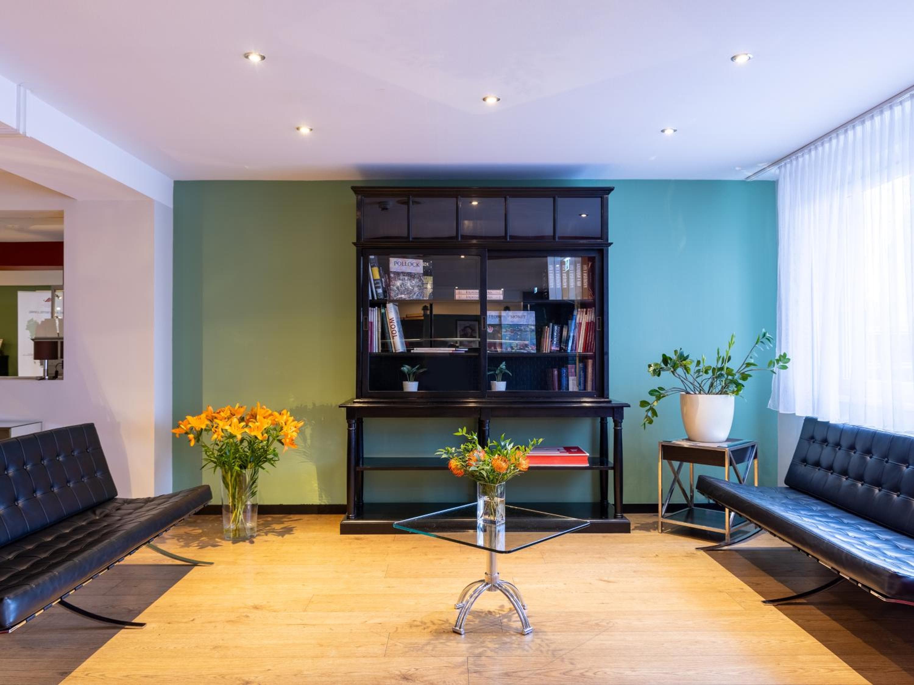 Good Morning + Berlin City East