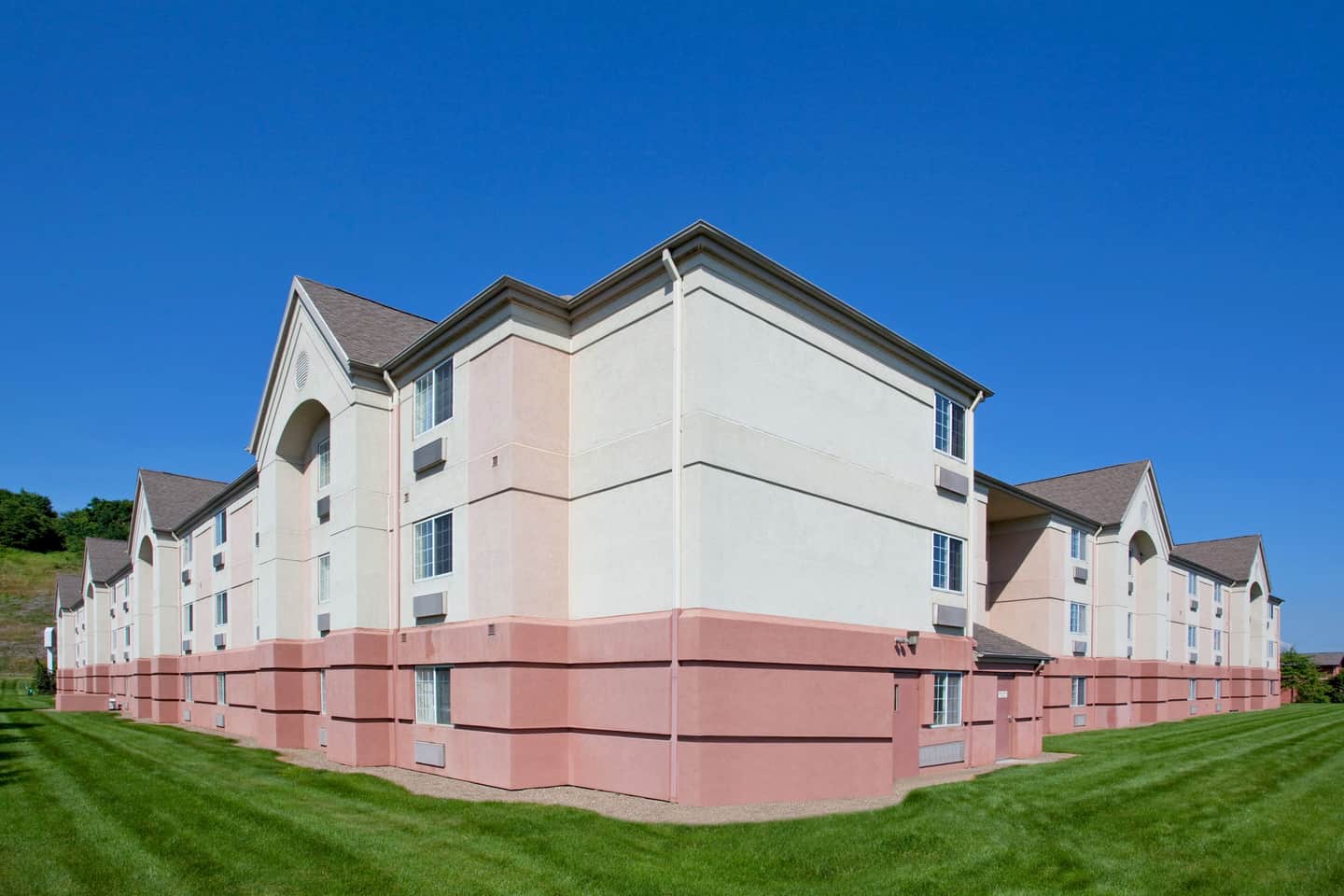 Sonesta Simply Suites Pittsburgh Airport