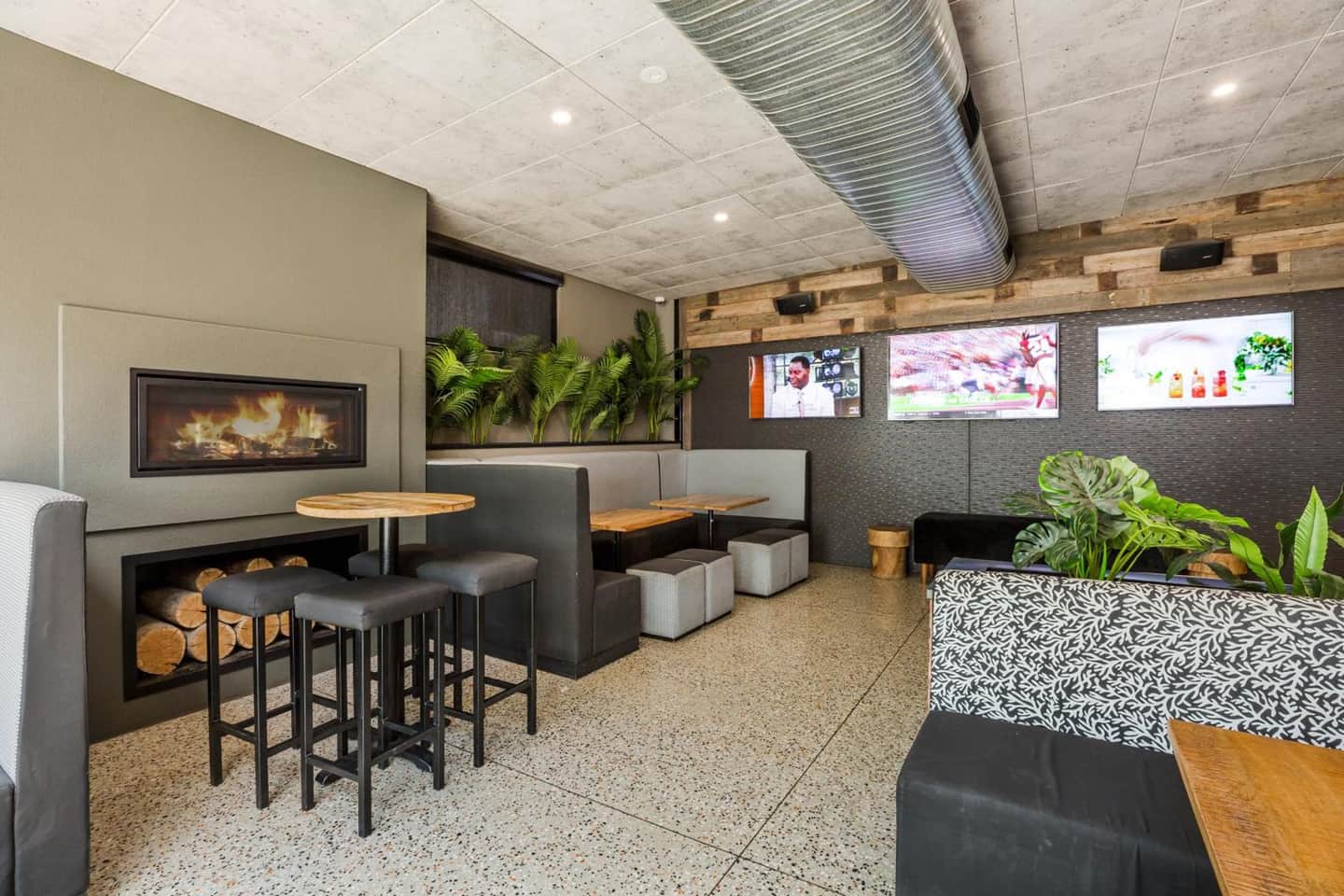 National Hotel Complex Bendigo
