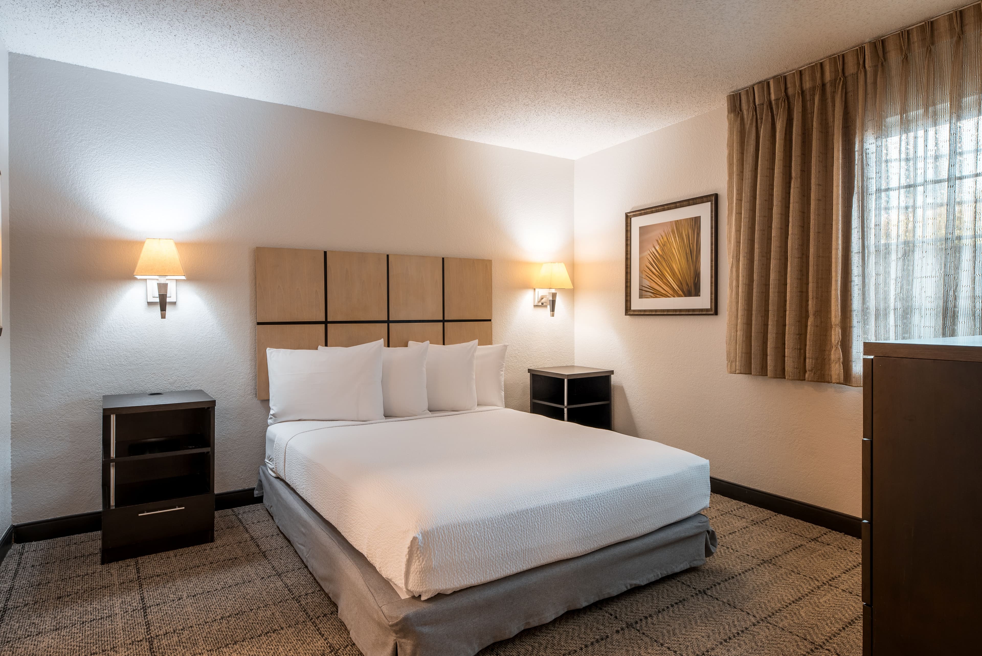 Sonesta Simply Suites Fort Worth