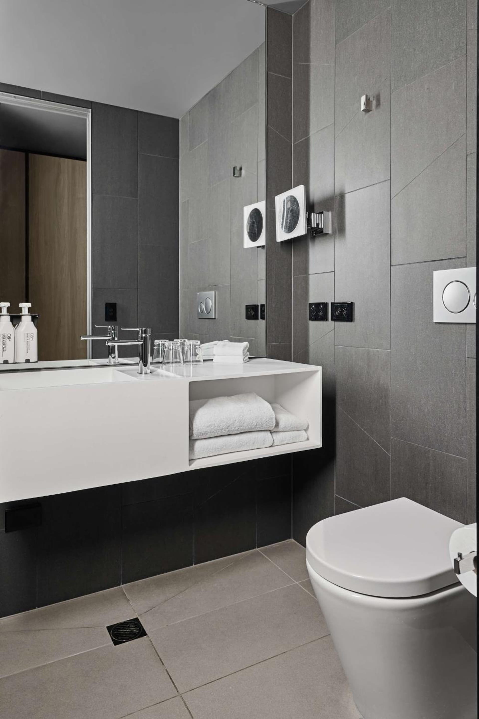 Vibe Hotel Melbourne Docklands