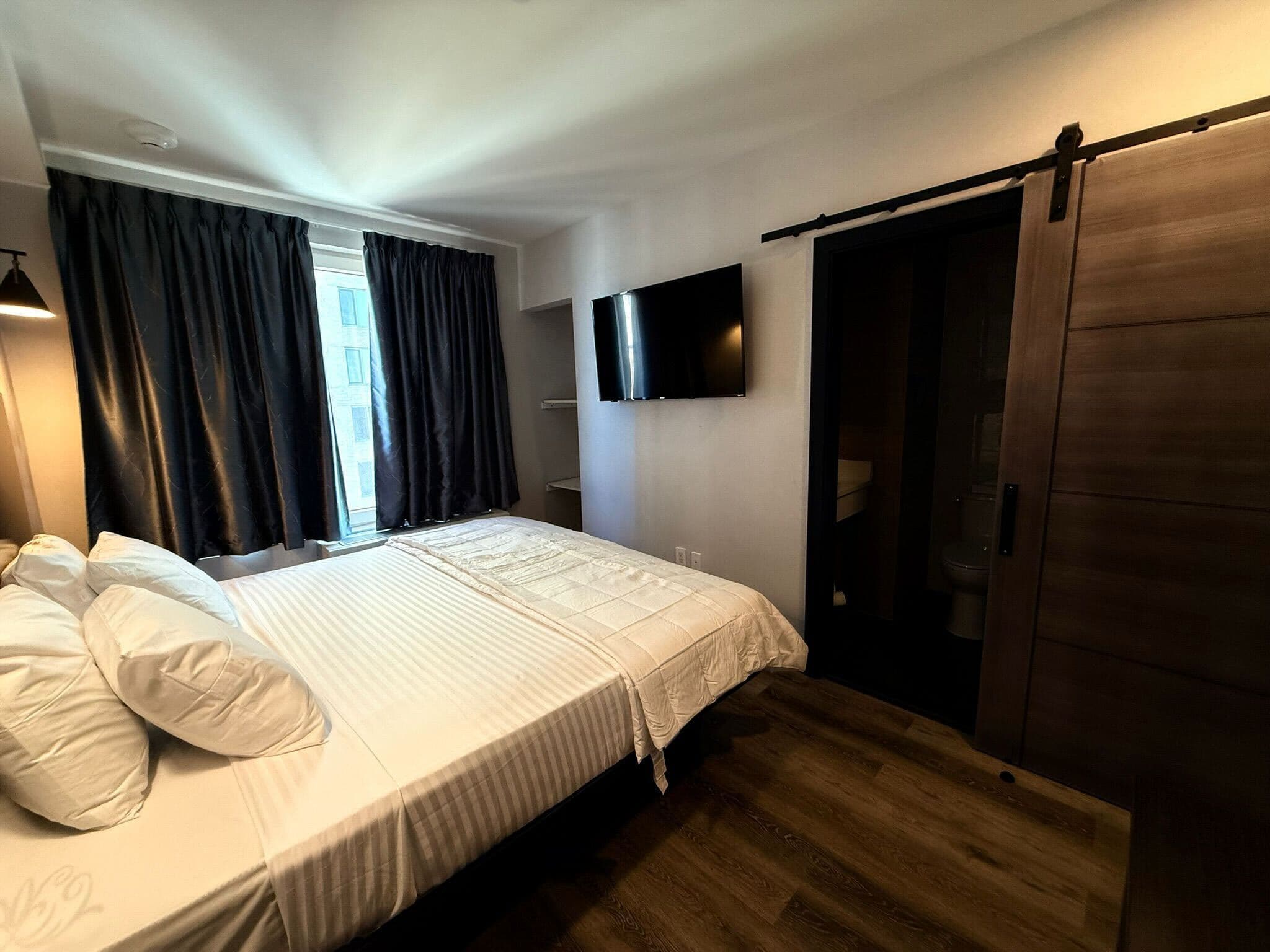 Bkway Hotel Brooklyn