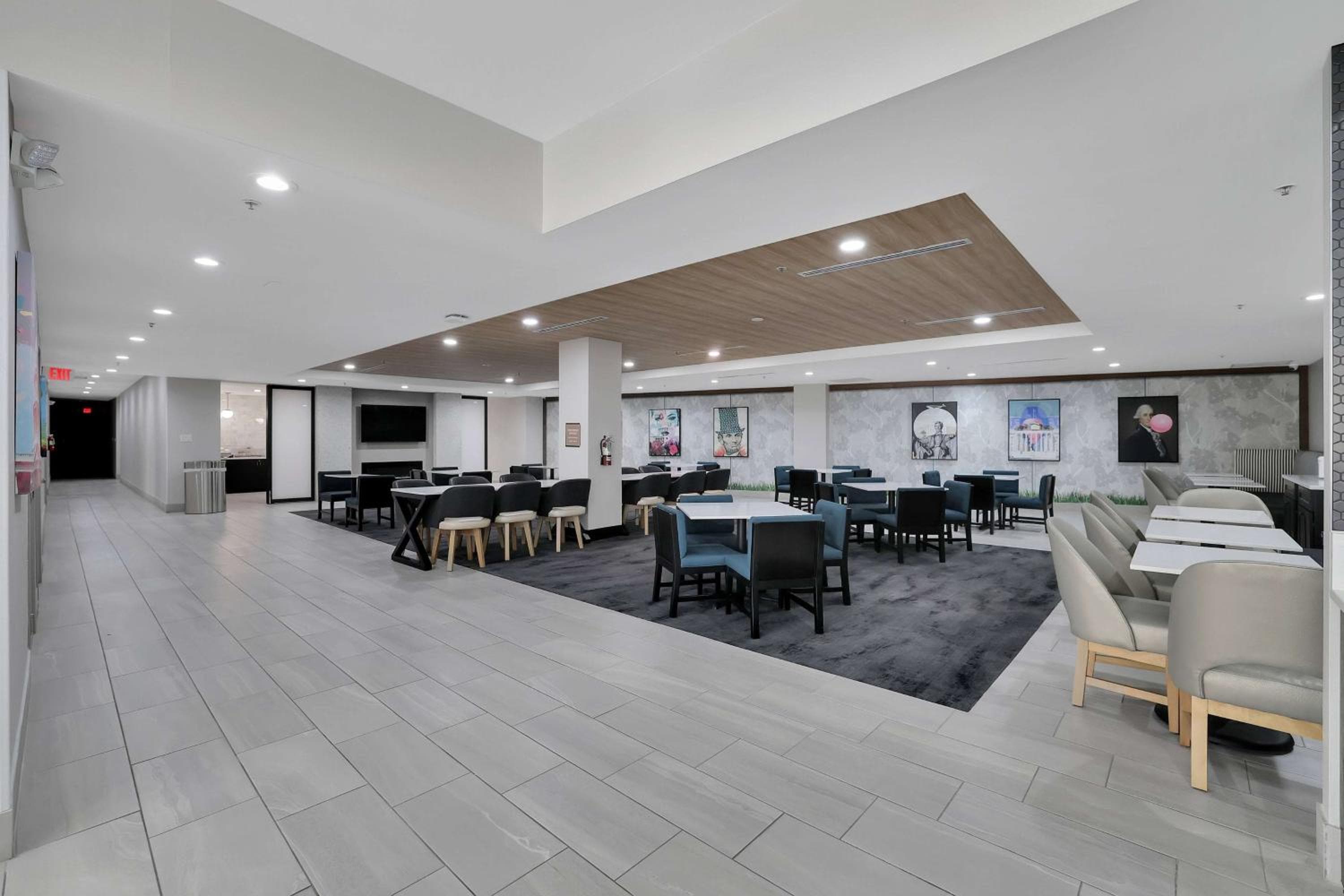 Holiday Inn Express & Suites Washington DC - NoMa