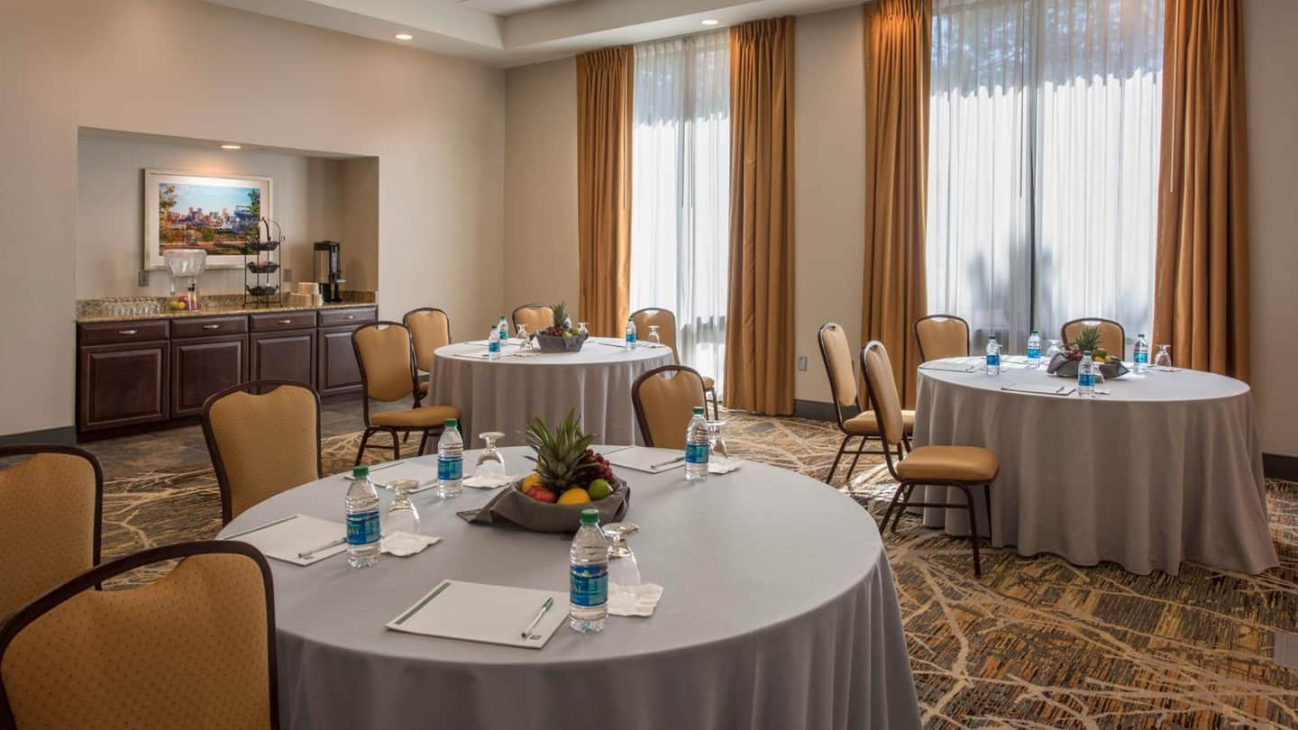 Holiday Inn Denver Lakewood by IHG