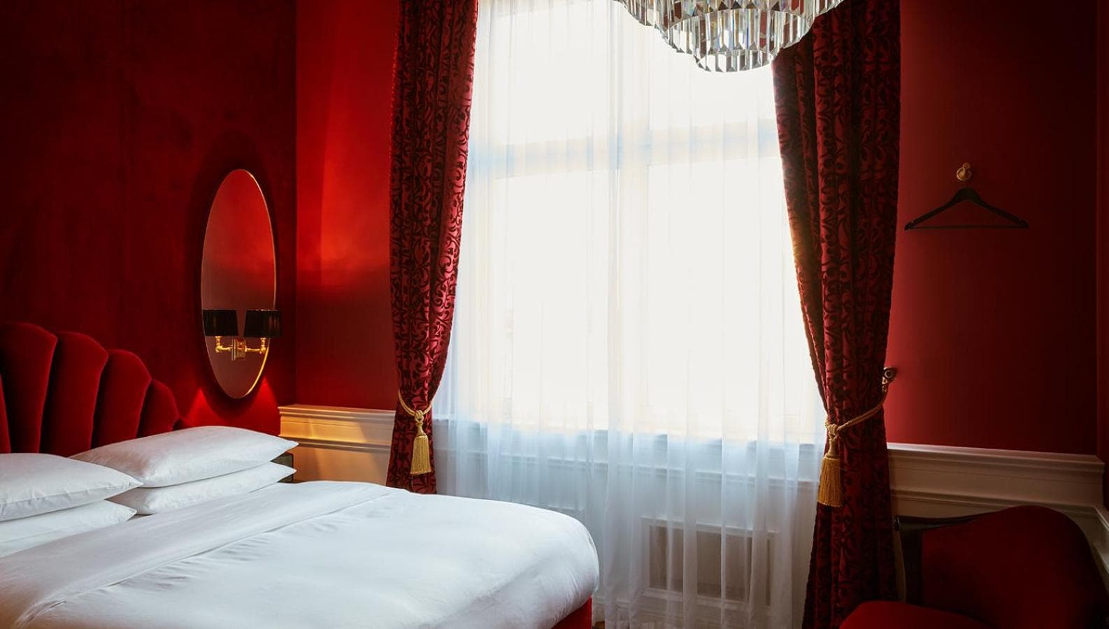 Provocateur Berlin, part of Sircle Collection