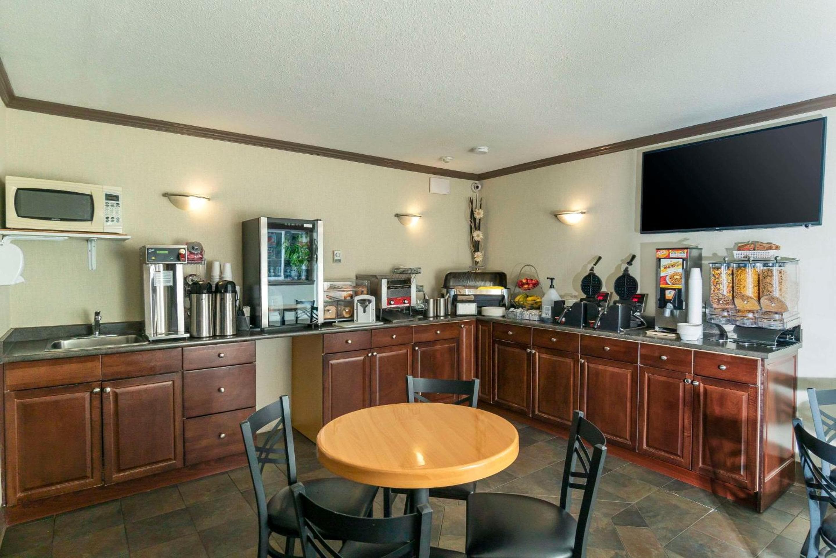 Quality Inn & Suites Vernon