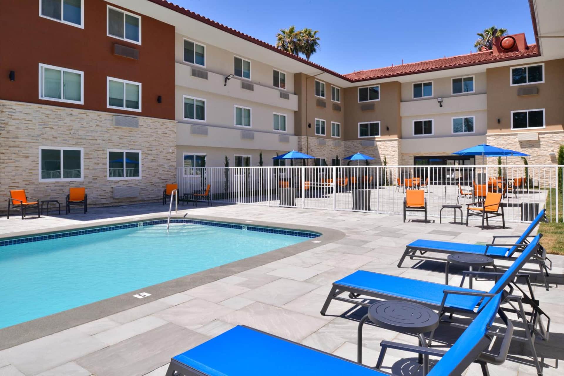 Holiday Inn Express - Santa Rosa North by IHG