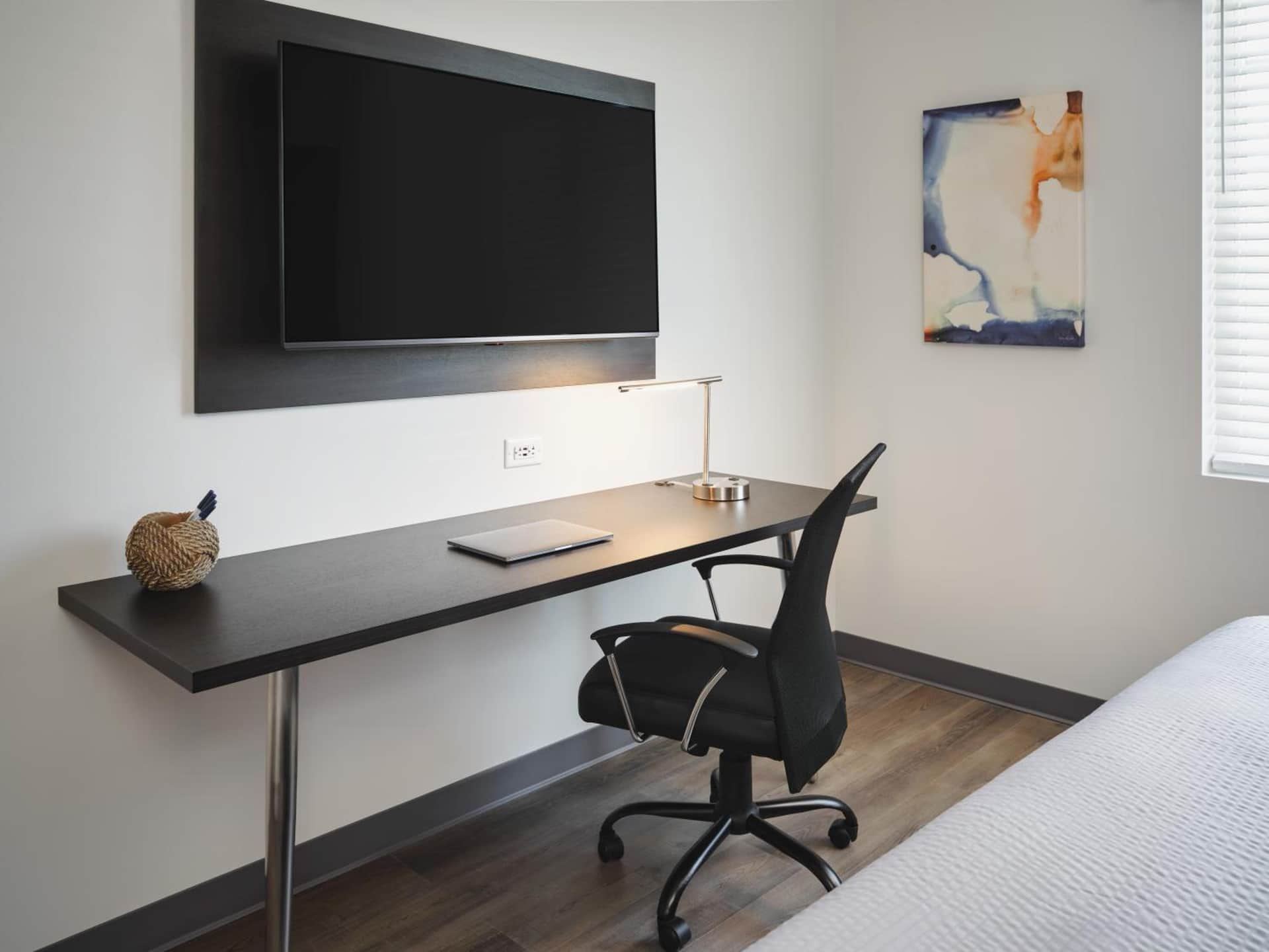 stayAPT Suites Atlanta-Newnan